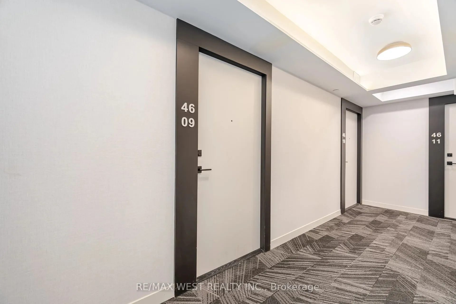 319 Jarvis Street, #4609