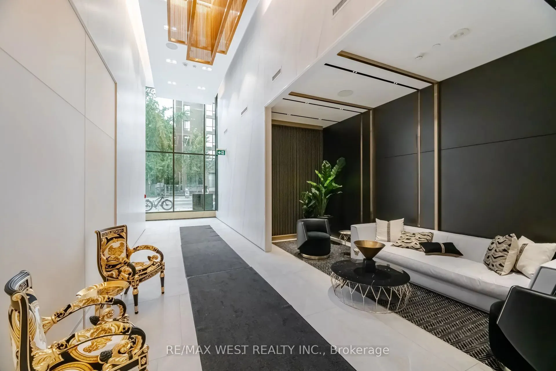 319 Jarvis Street, #4609