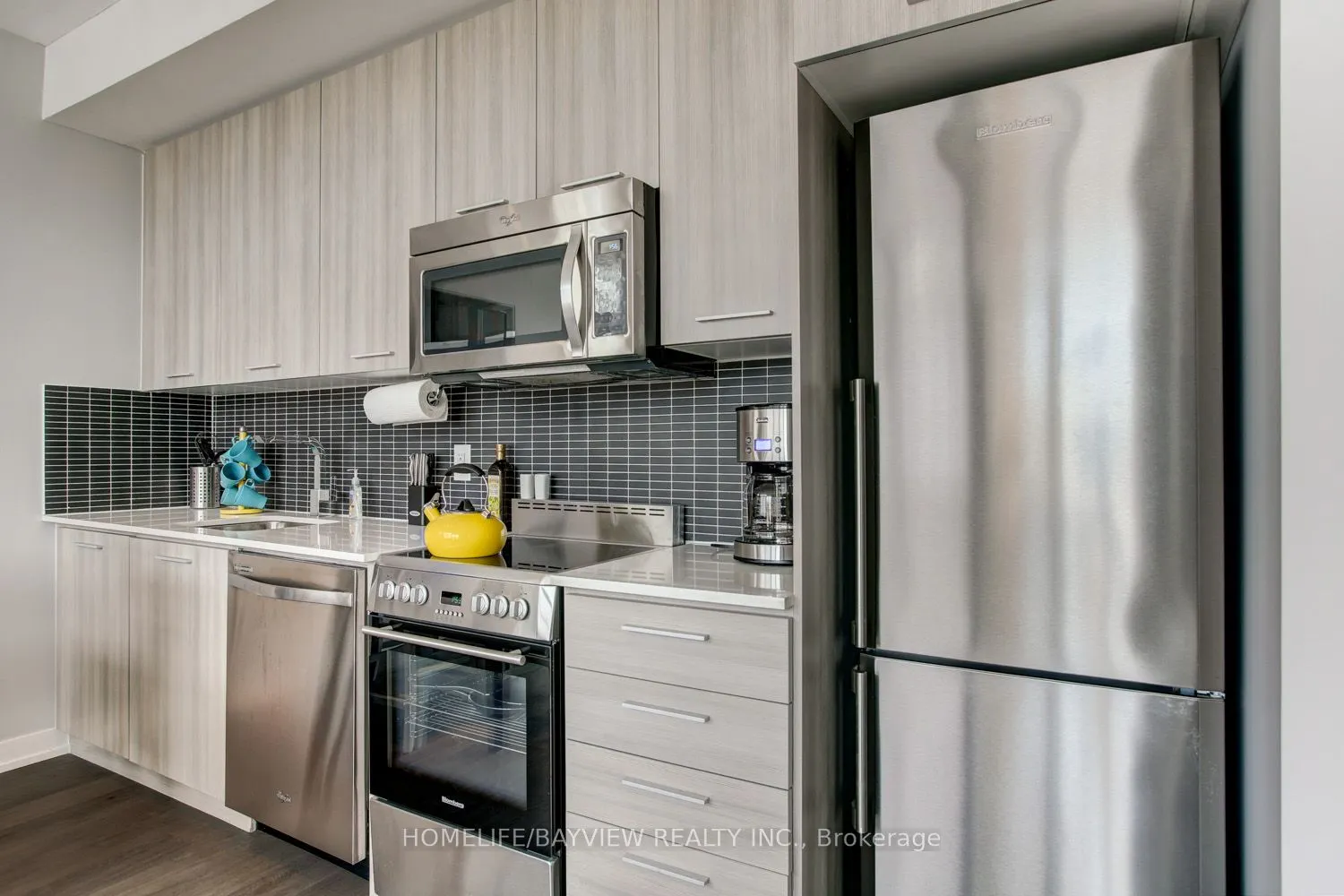 105 George Street, #804