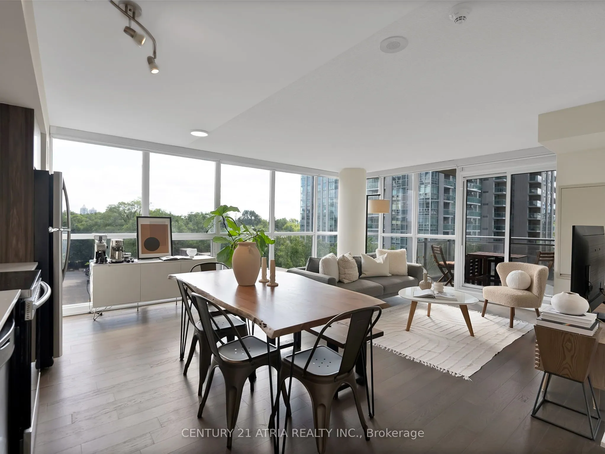 23 Sheppard Avenue E, #609