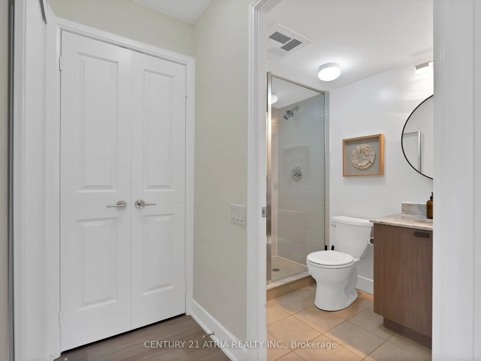 23 Sheppard Avenue E, #609