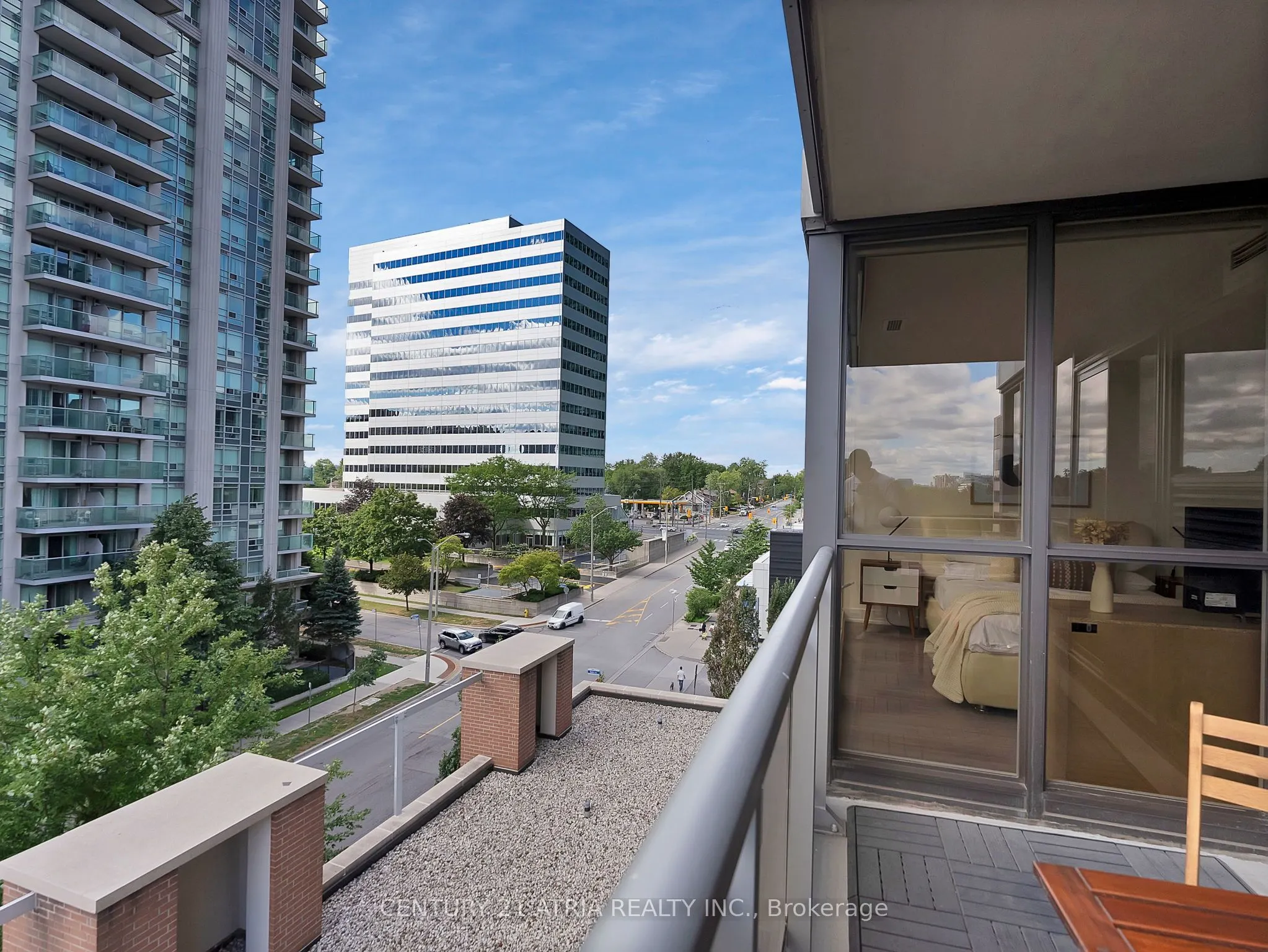 23 Sheppard Avenue E, #609
