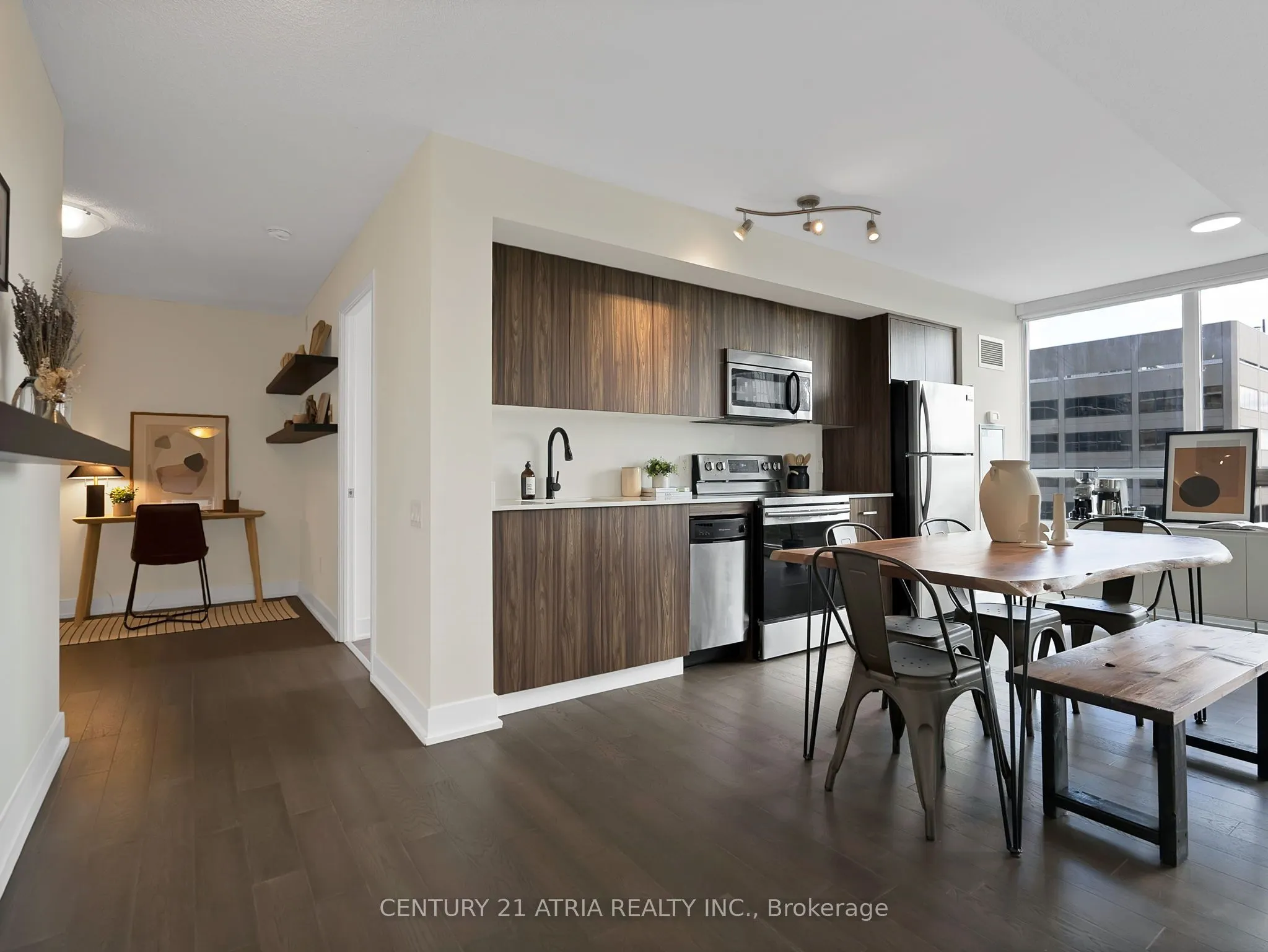 23 Sheppard Avenue E, #609