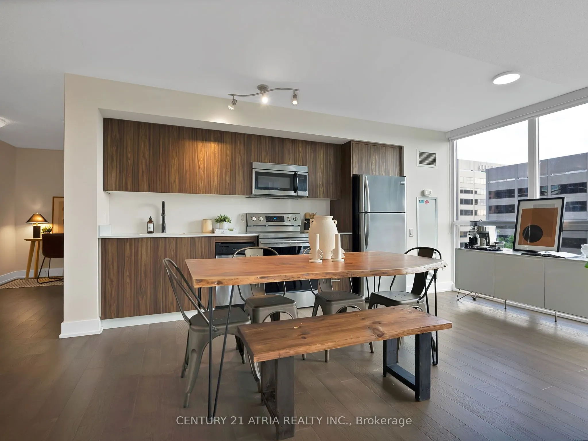 23 Sheppard Avenue E, #609