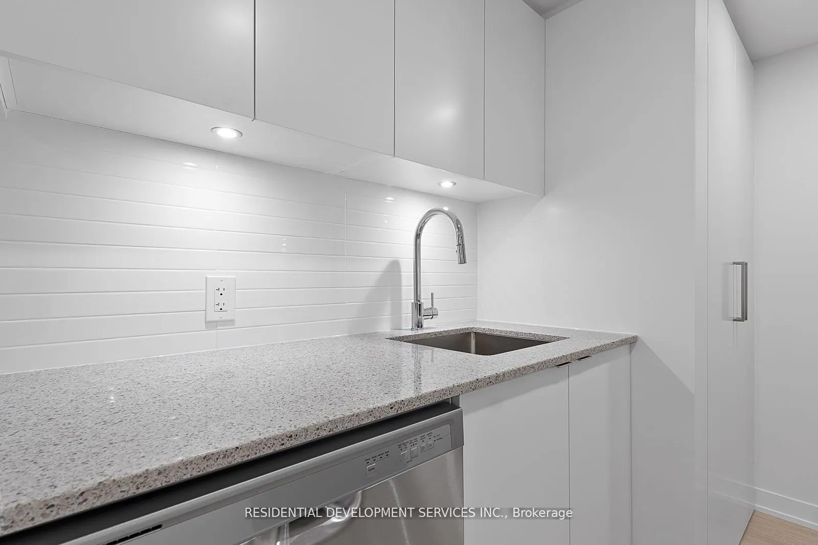 500 Wilson Avenue, #306