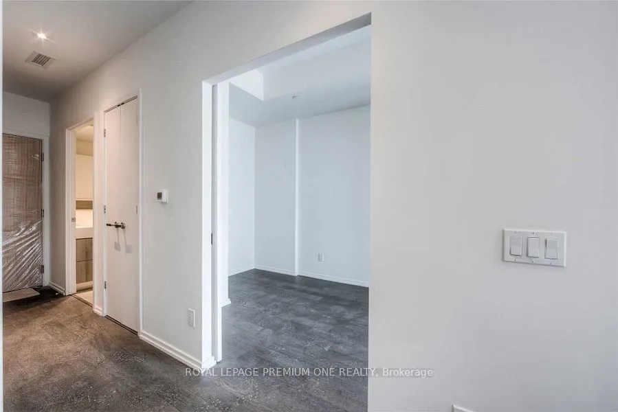 5 SOUDAN Avenue, ##1012