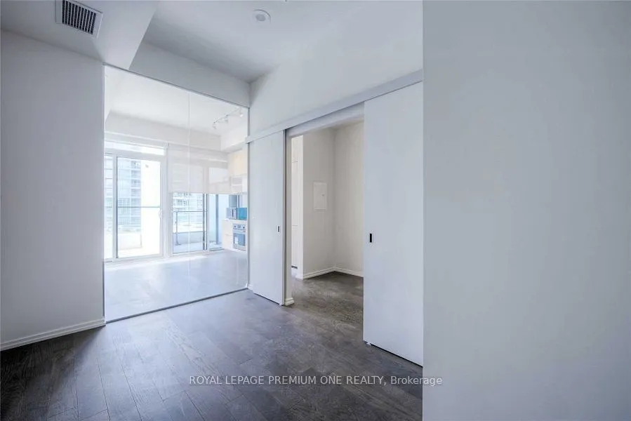 5 SOUDAN Avenue, ##1012