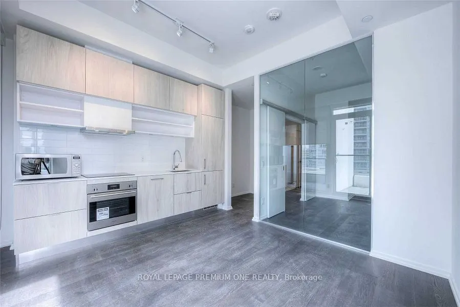 5 SOUDAN Avenue, ##1012