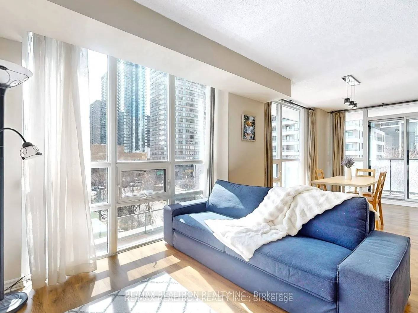 35 Hollywood Avenue, #509