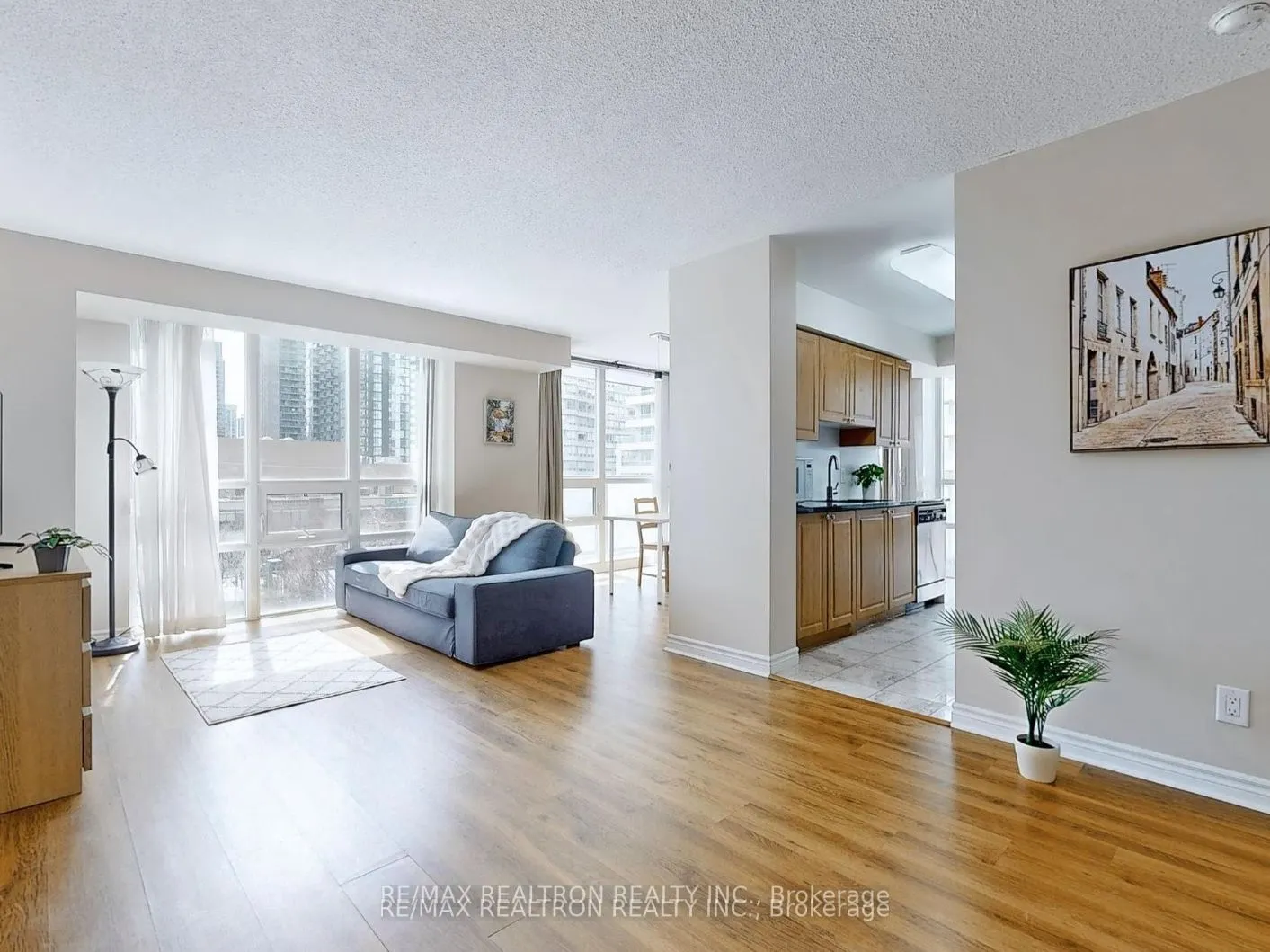 35 Hollywood Avenue, #509