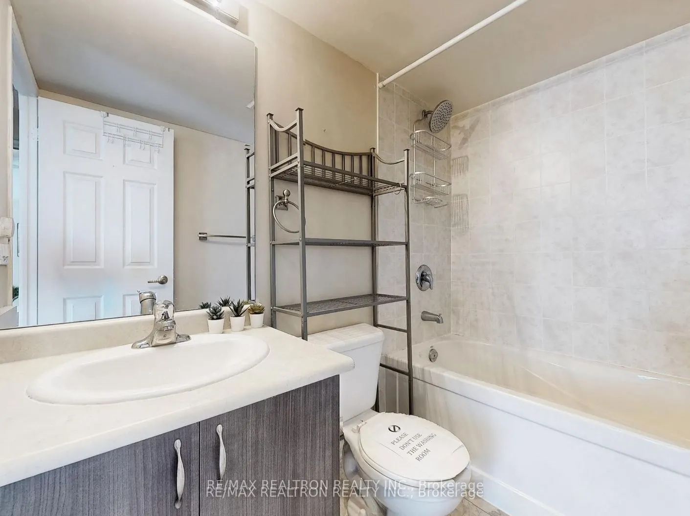 35 Hollywood Avenue, #509