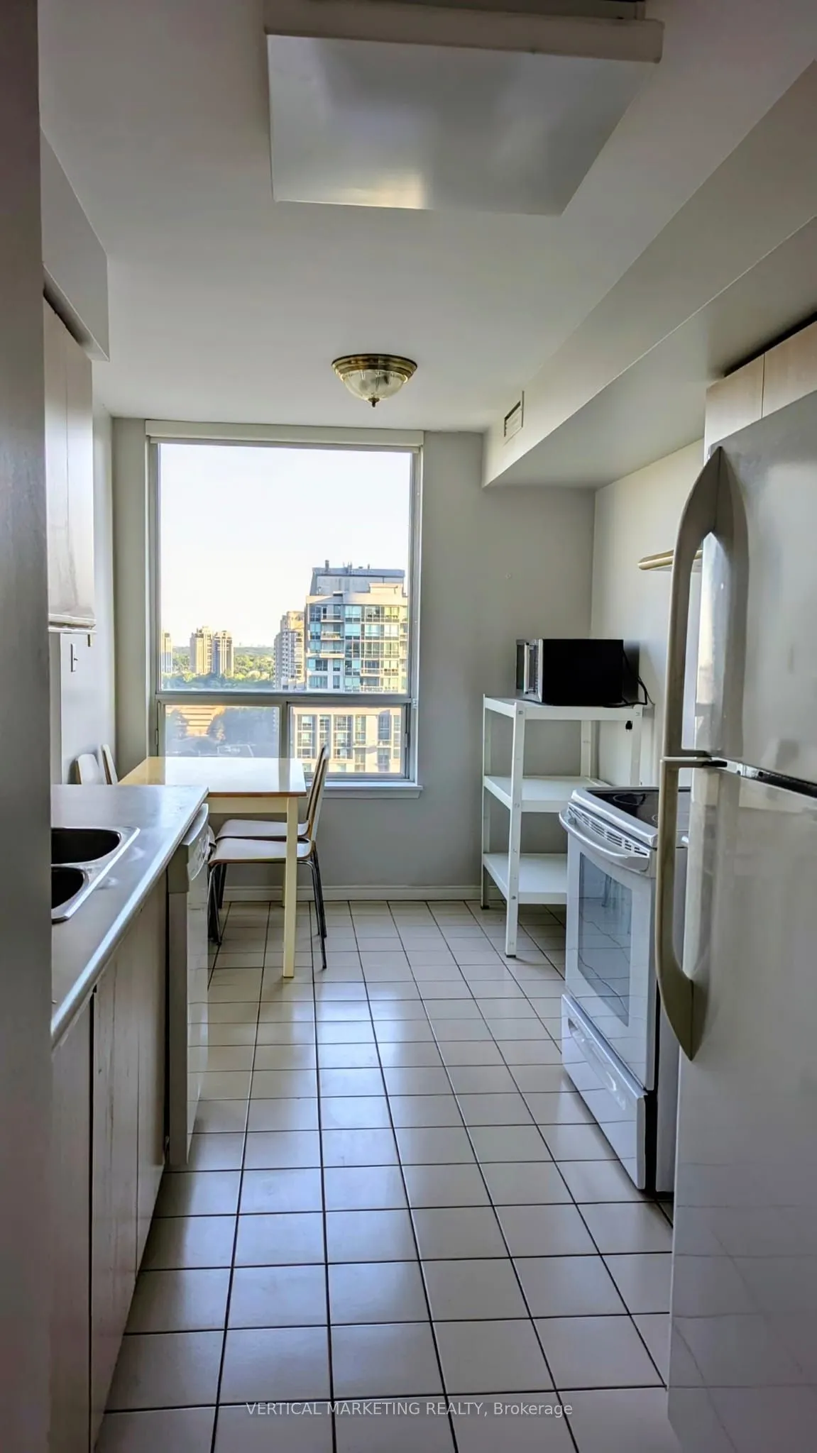 35 Empress Avenue, #PH205