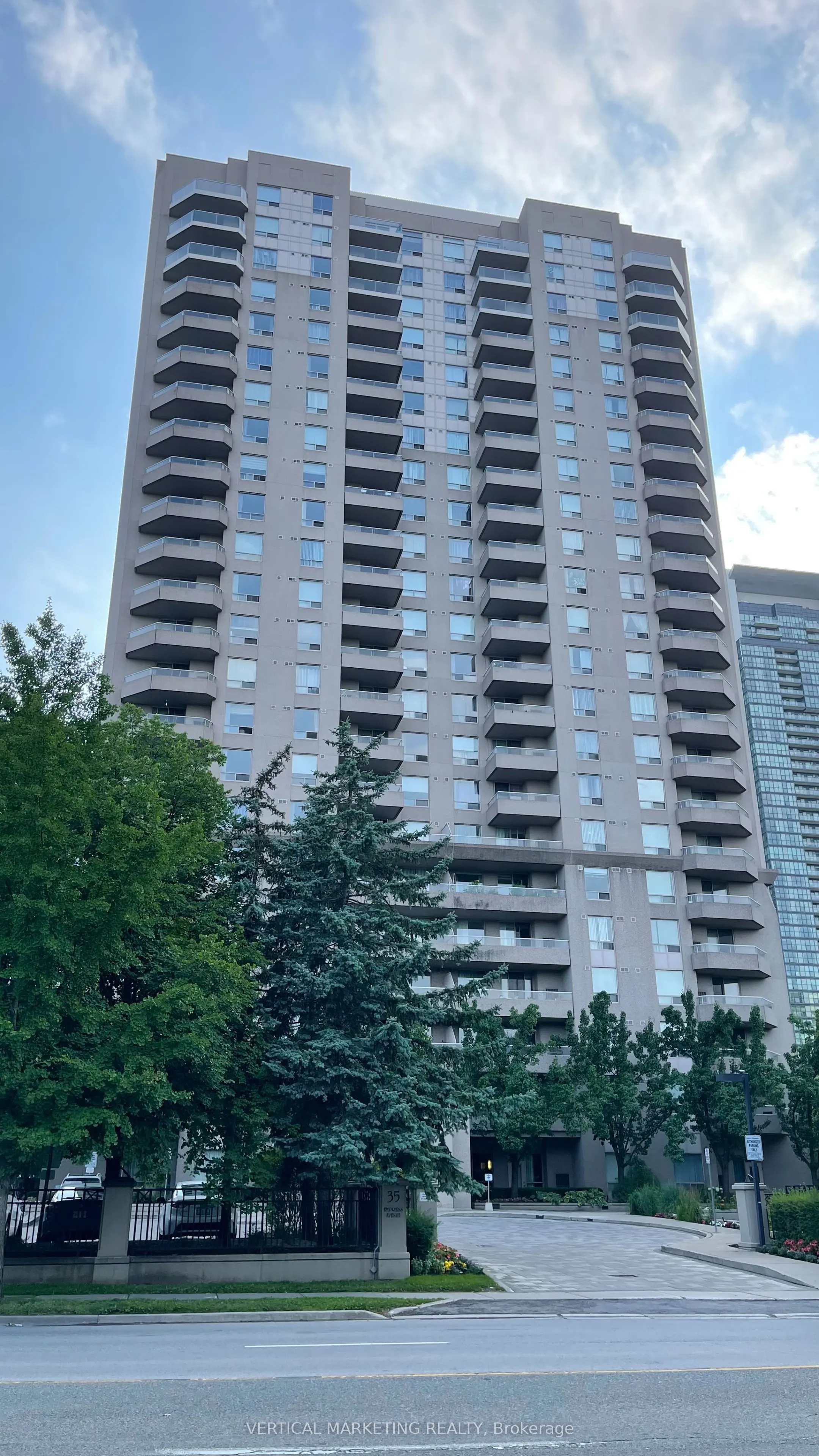 35 Empress Avenue, #PH205
