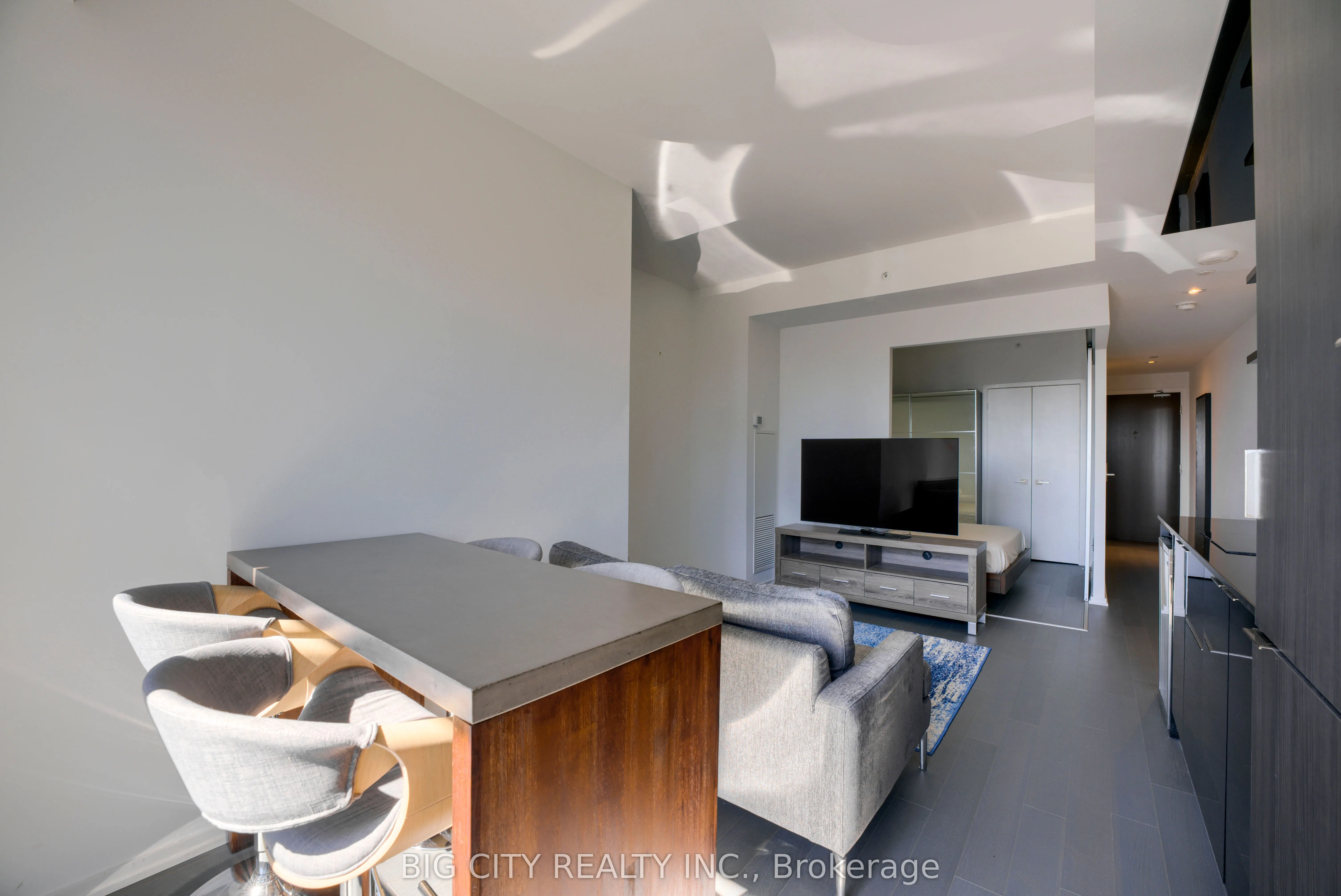 70 Temperance Street, #4014