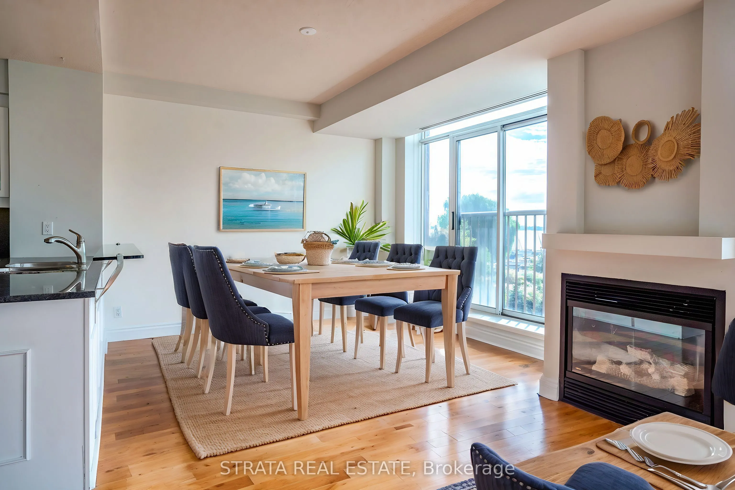 500 Queens Quay W, #402W