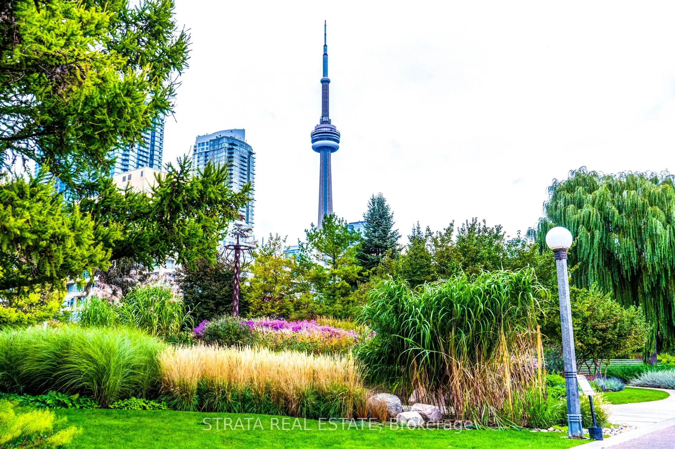 500 Queens Quay W, #402W