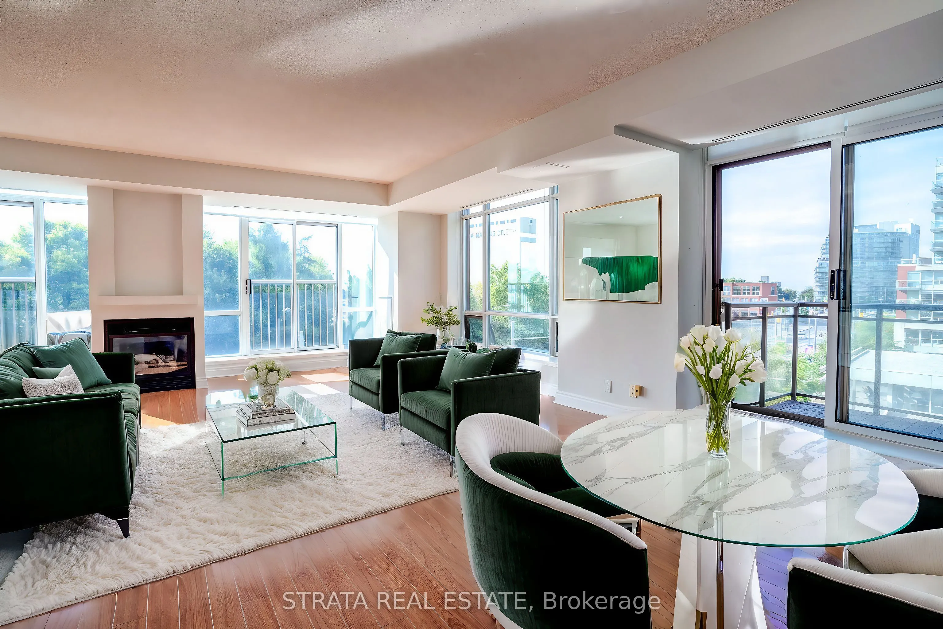 500 Queens Quay W, #402W