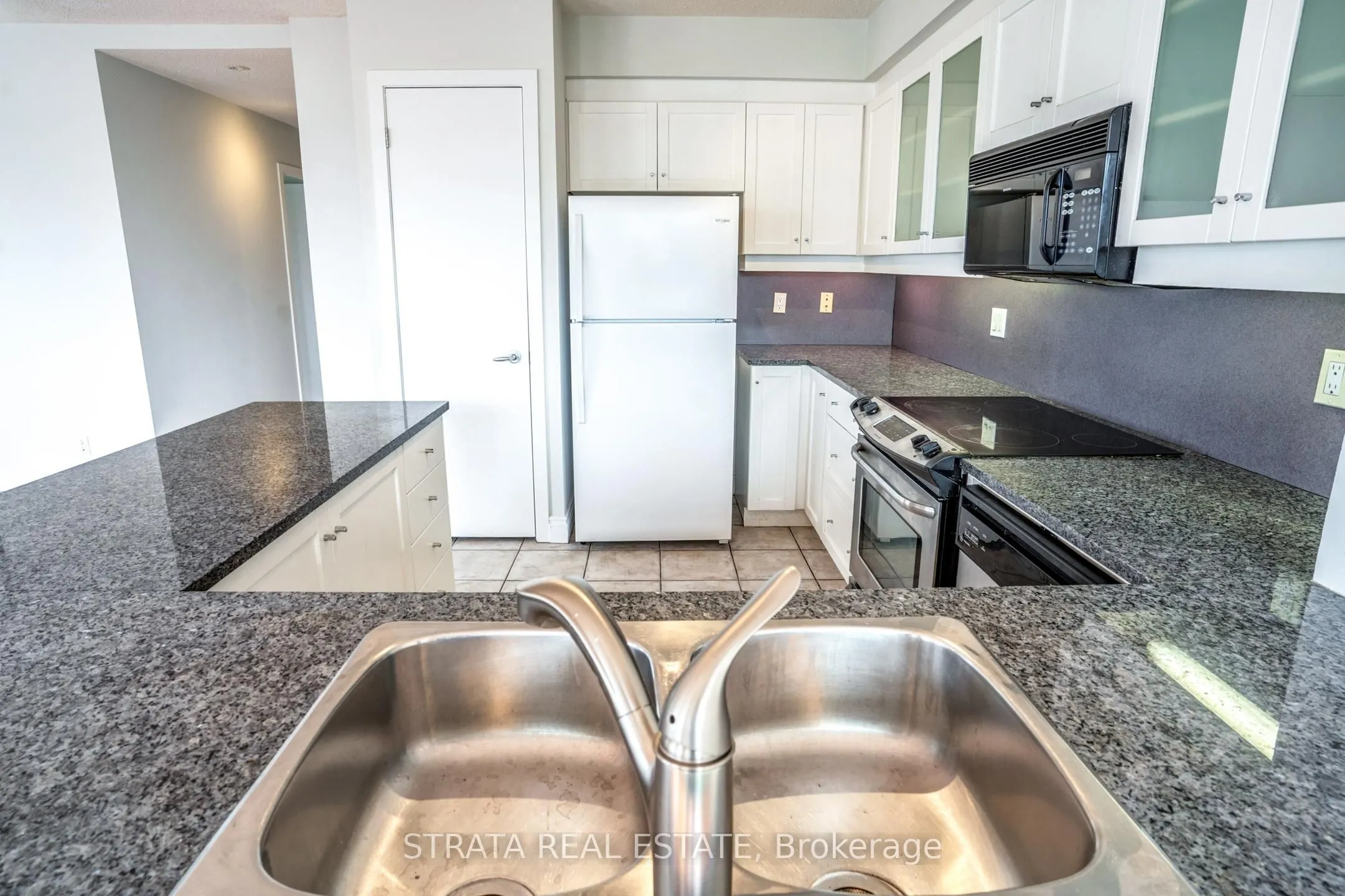 500 Queens Quay W, #402W