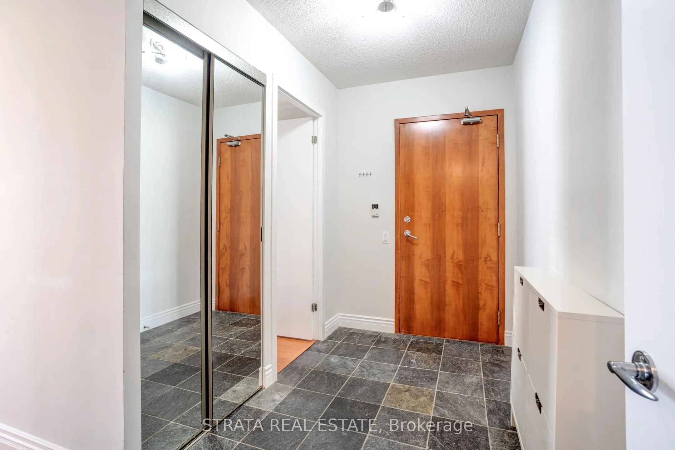 500 Queens Quay W, #402W