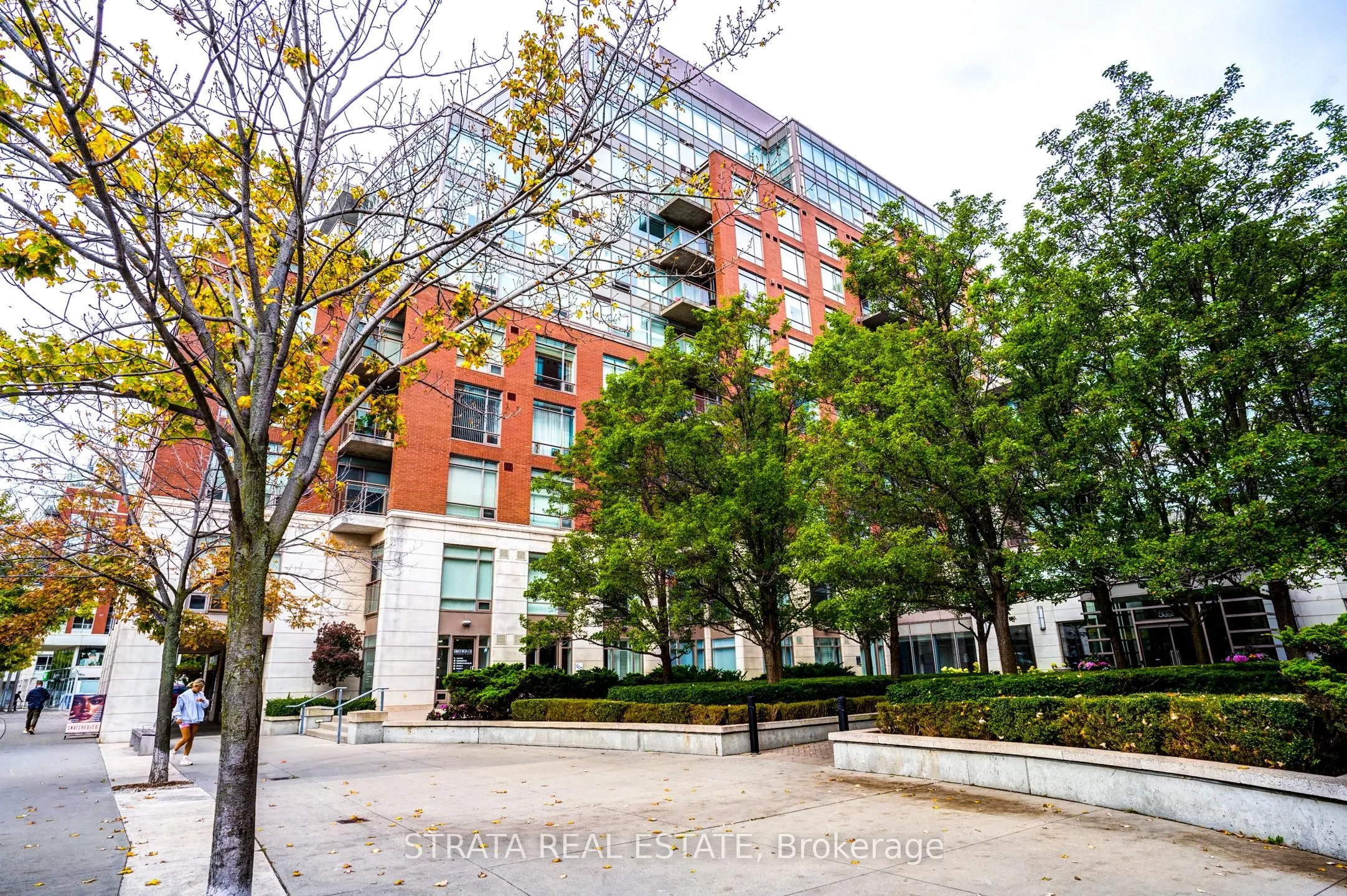 500 Queens Quay W, #402W