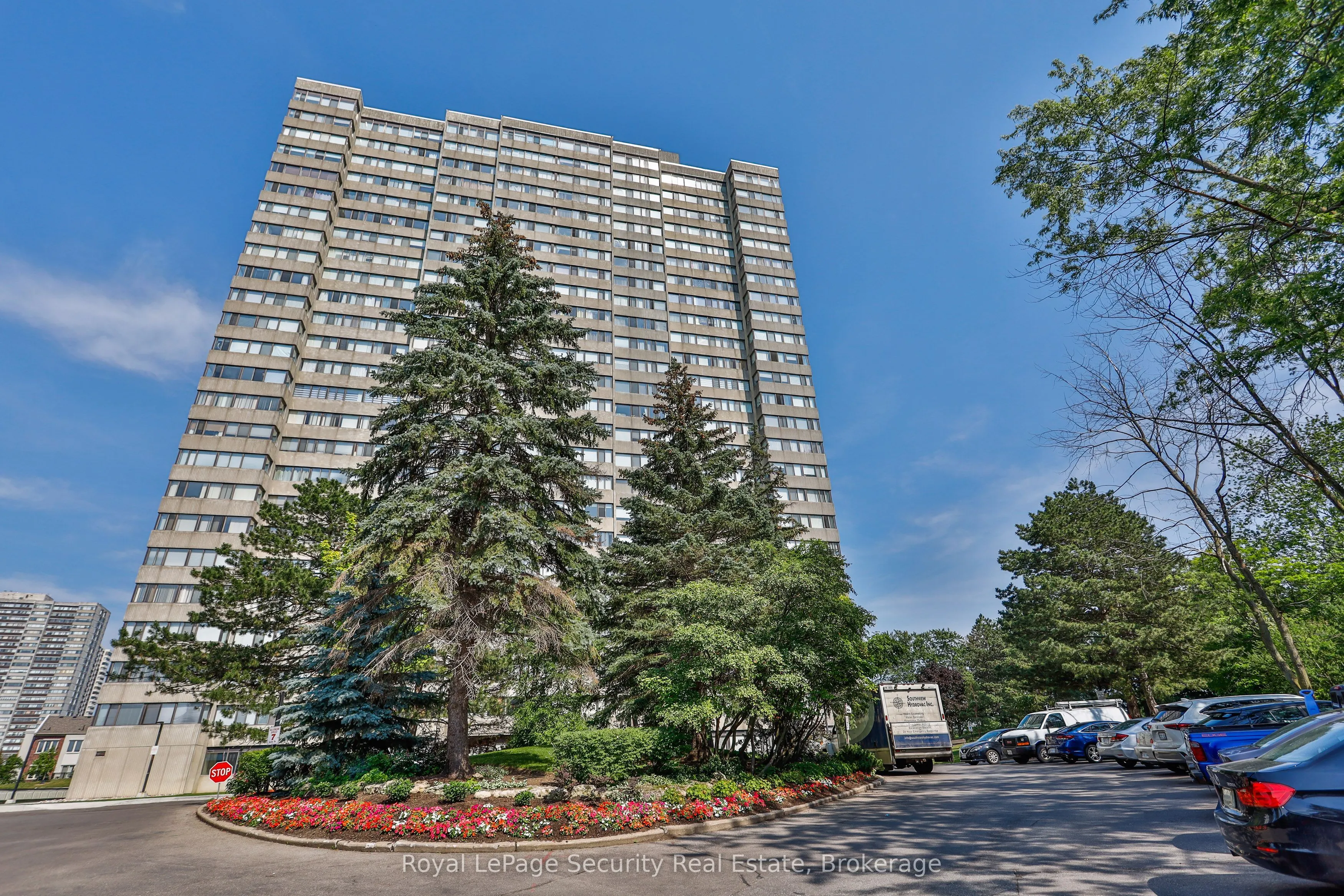 133 Torresdale Avenue, #907
