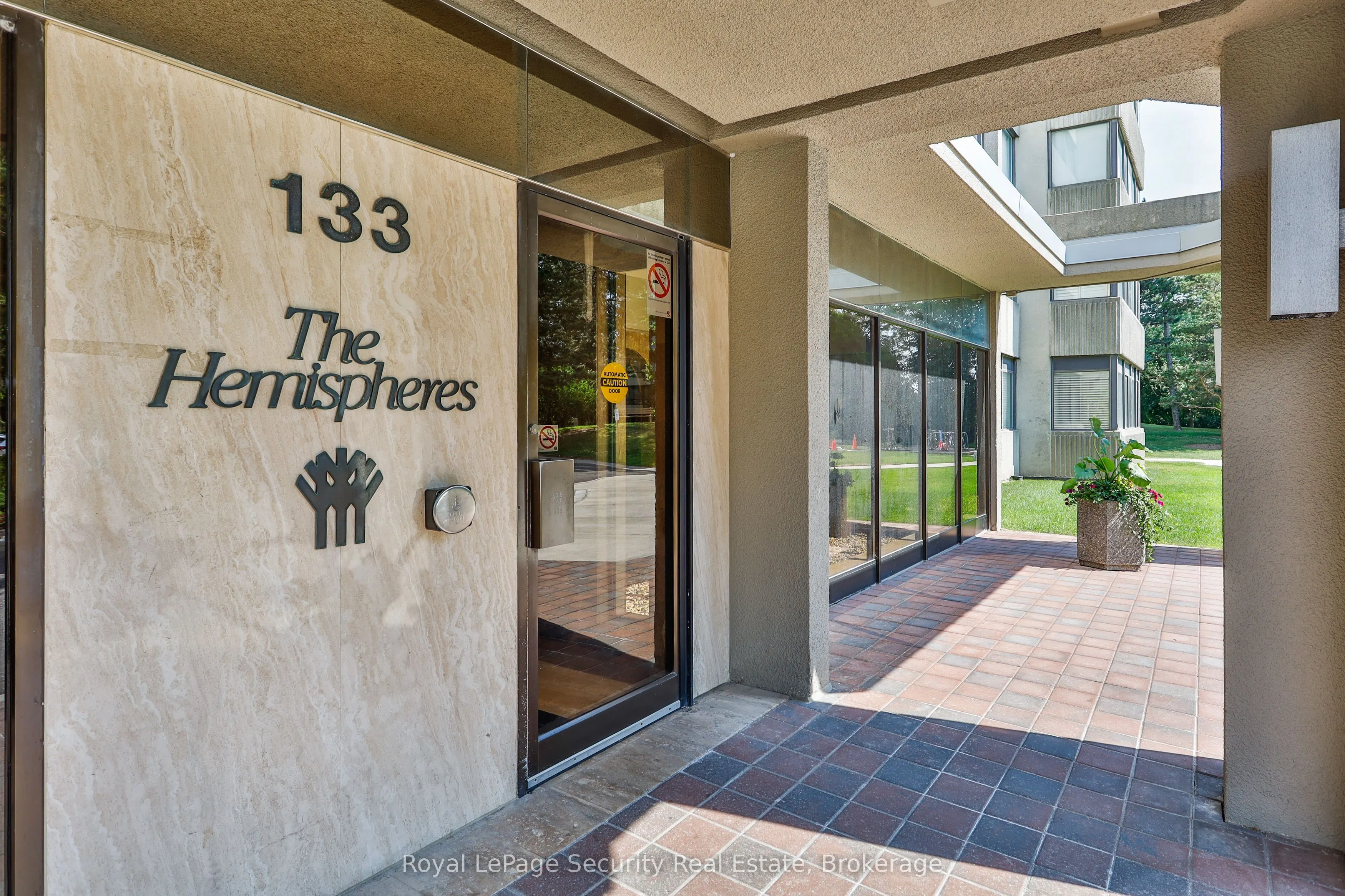 133 Torresdale Avenue, #907