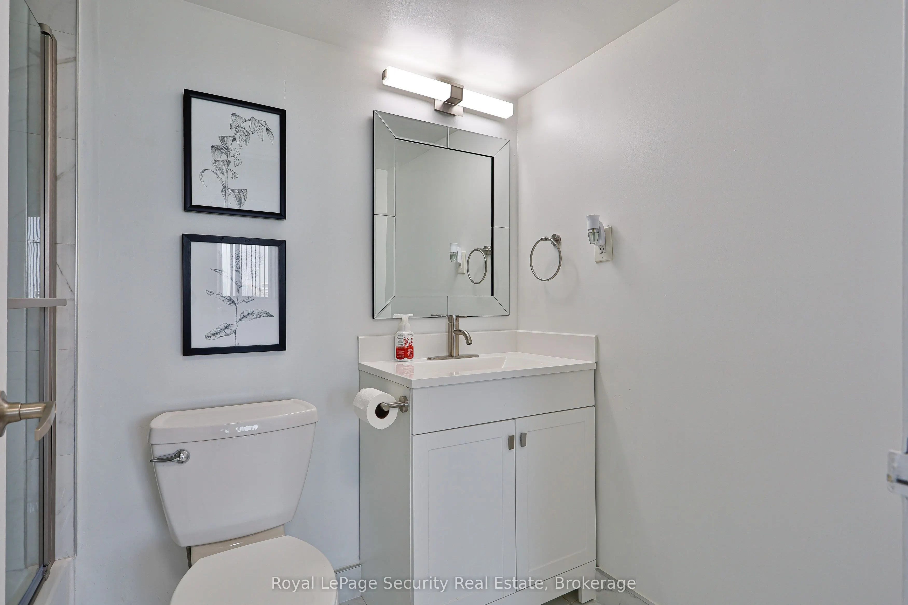 133 Torresdale Avenue, #907