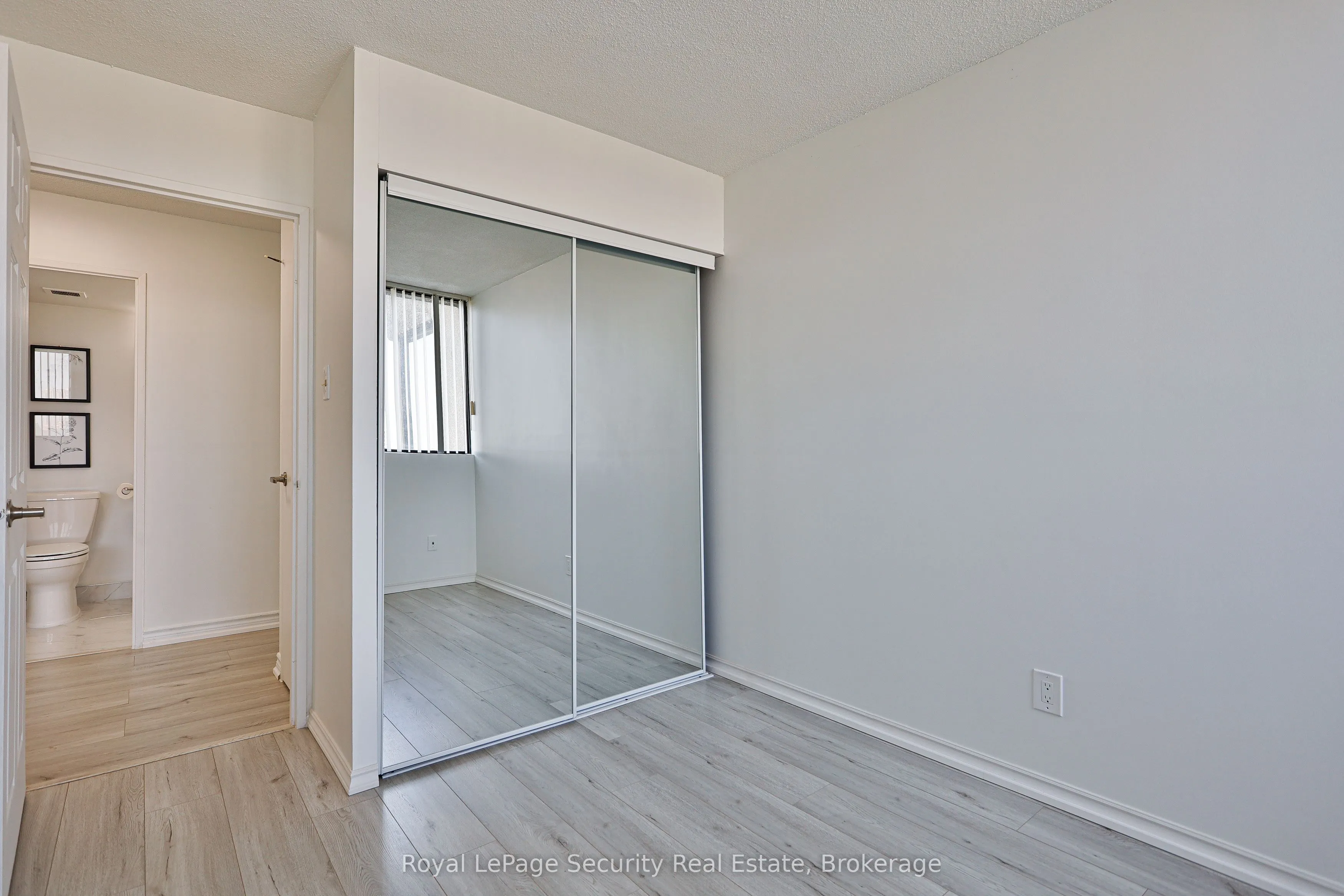 133 Torresdale Avenue, #907