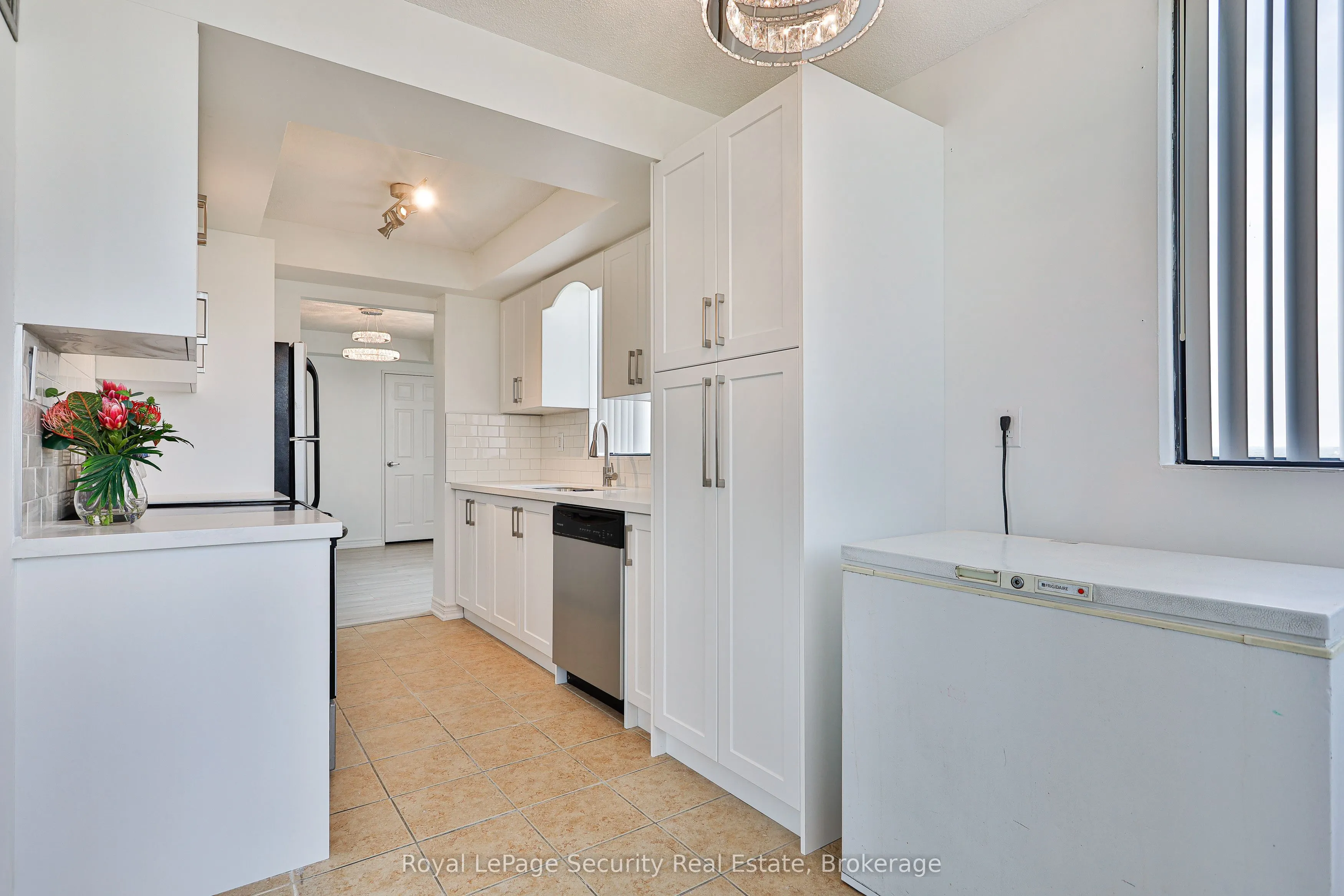 133 Torresdale Avenue, #907