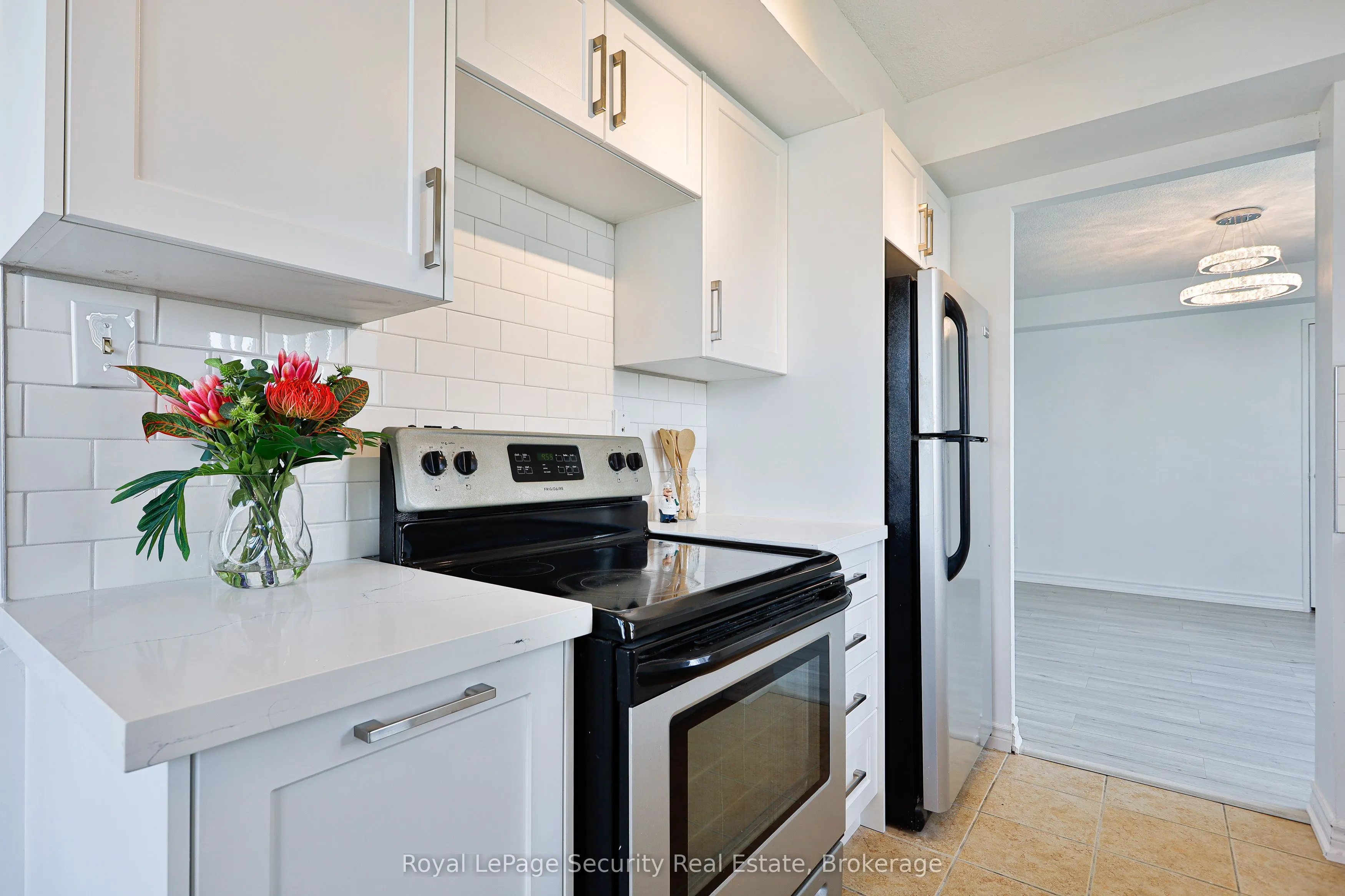 133 Torresdale Avenue, #907