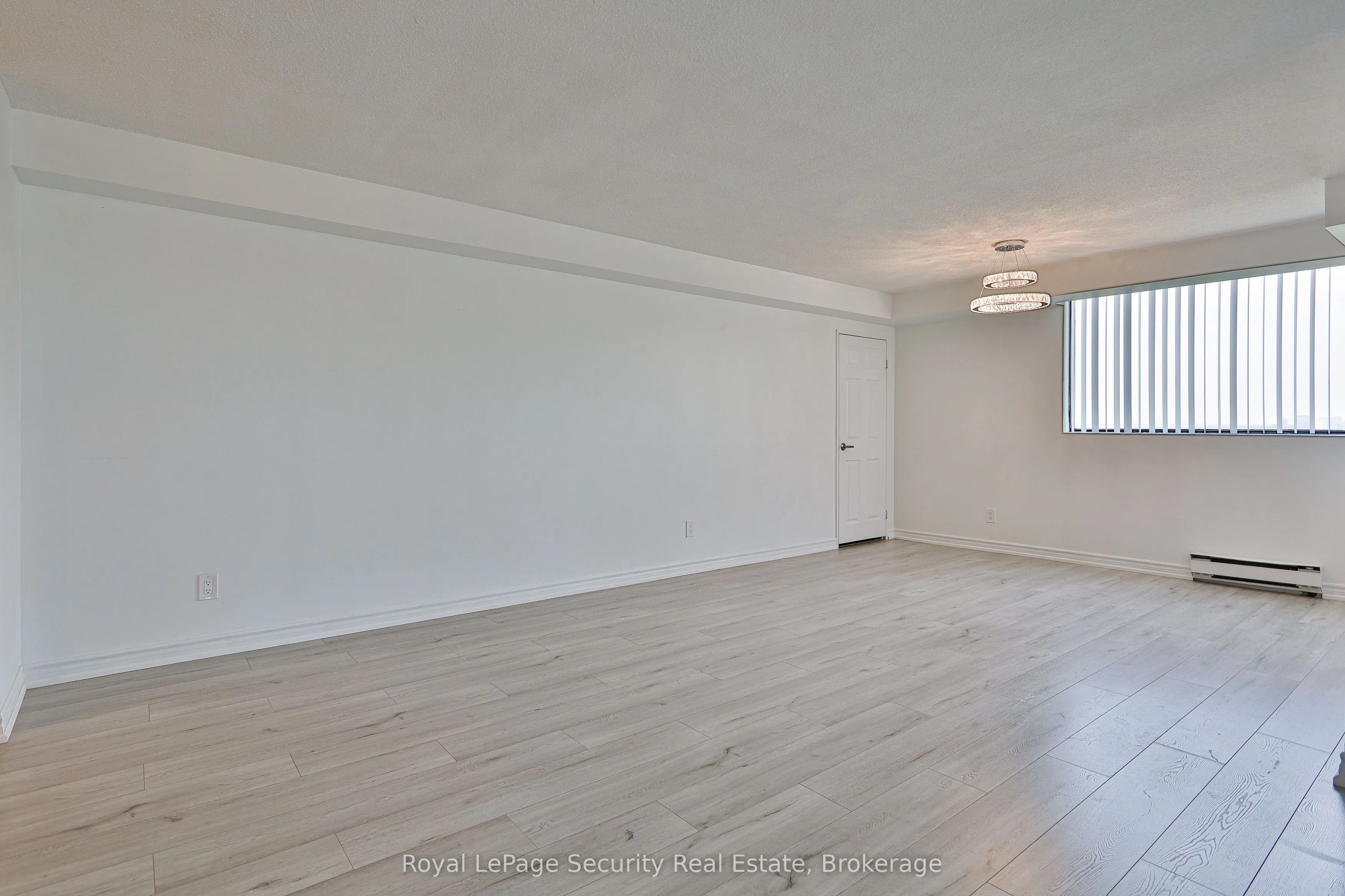 133 Torresdale Avenue, #907