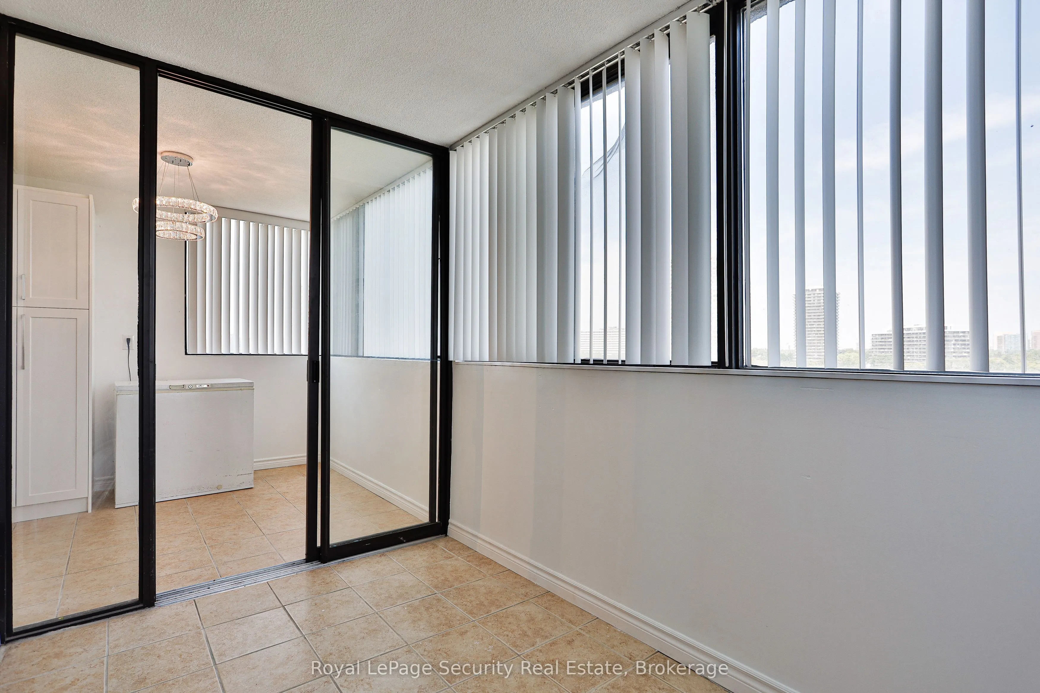 133 Torresdale Avenue, #907