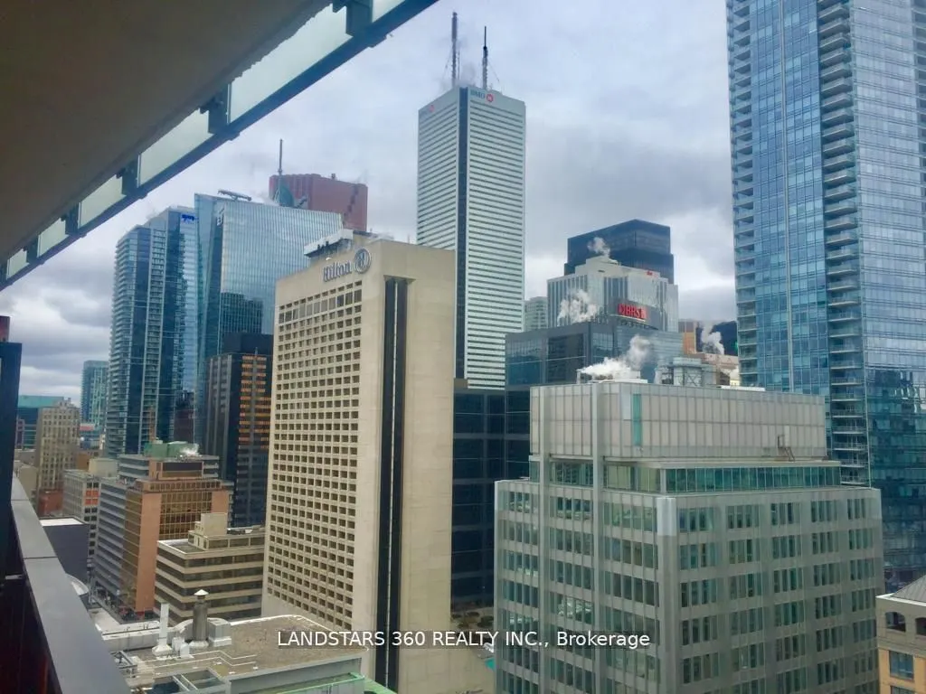 215 Queen Street W, #1916