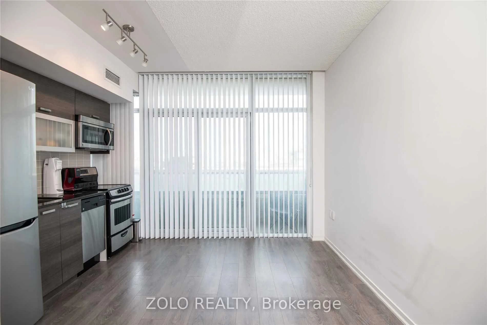 36 Lisgar Street, #830E