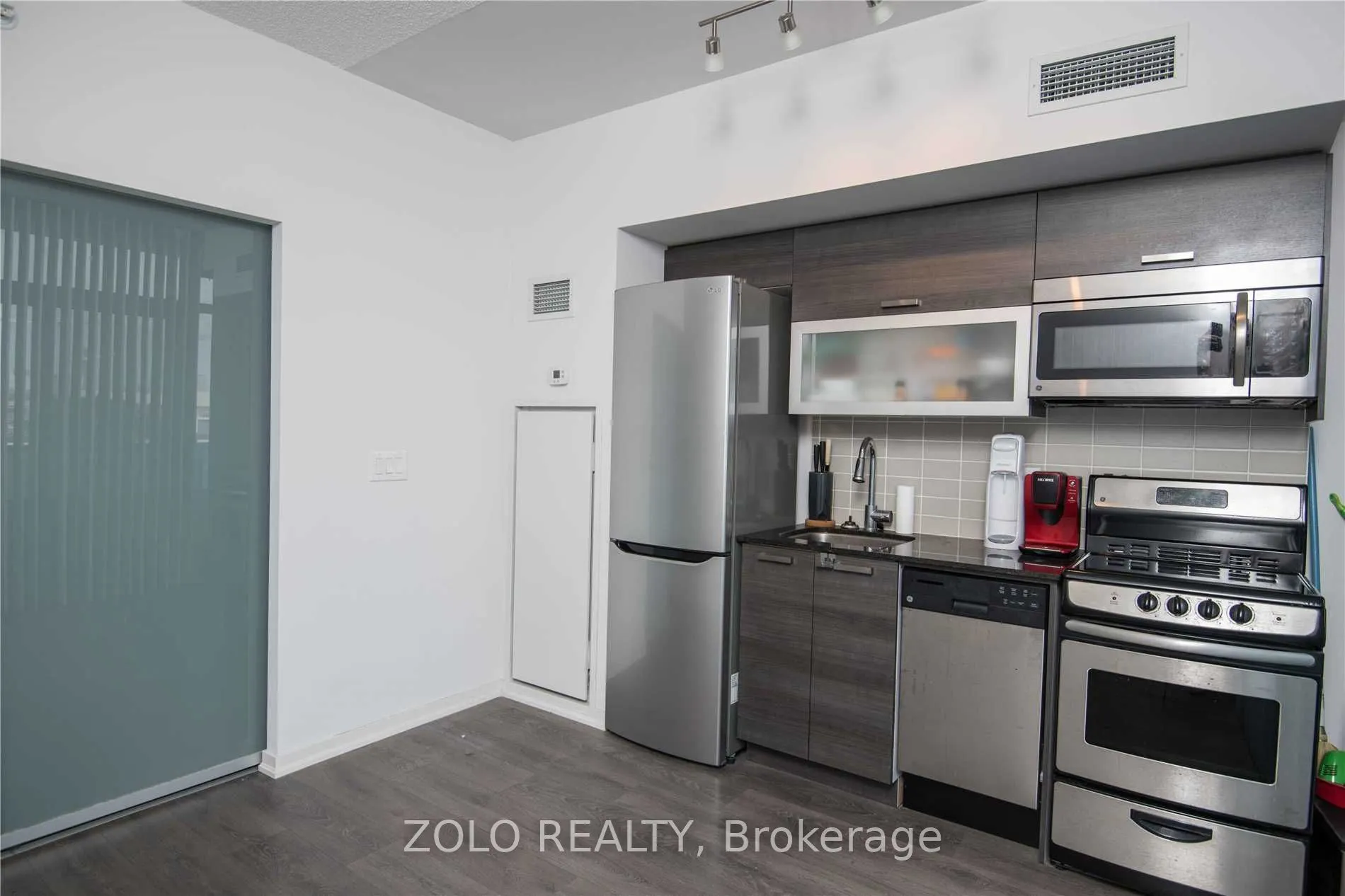 36 Lisgar Street, #830E
