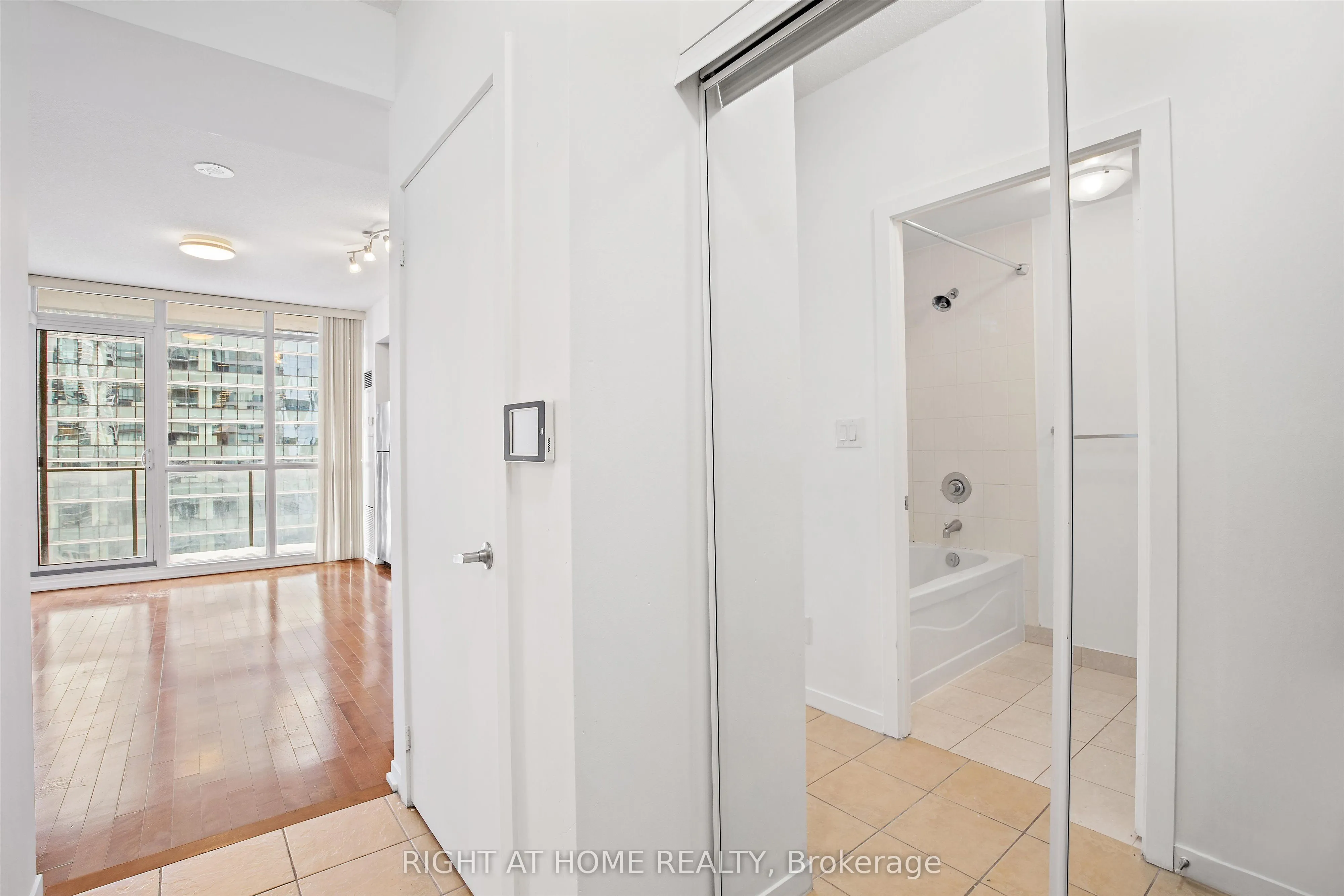 65 Bremner Boulevard, #2403