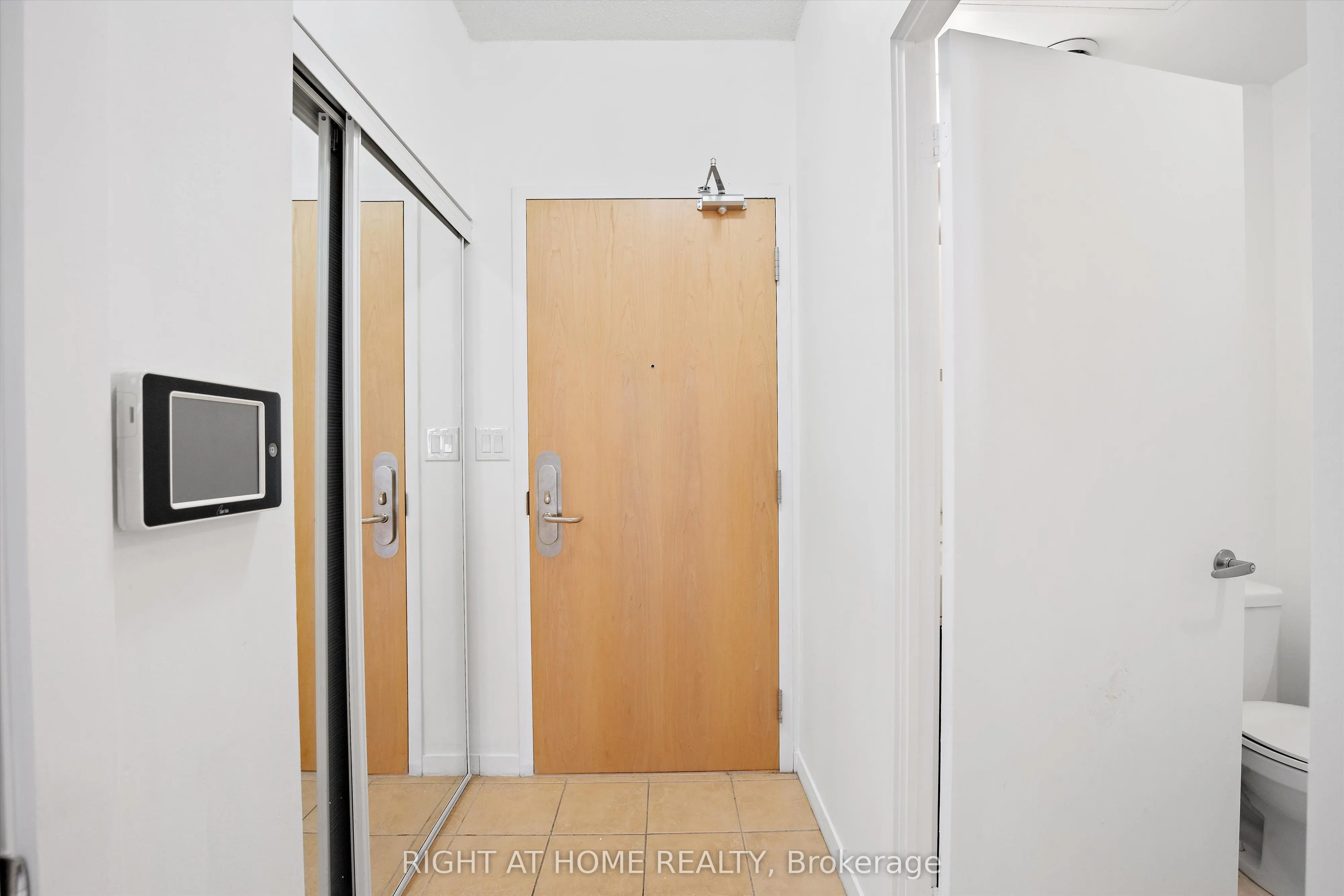 65 Bremner Boulevard, #2403