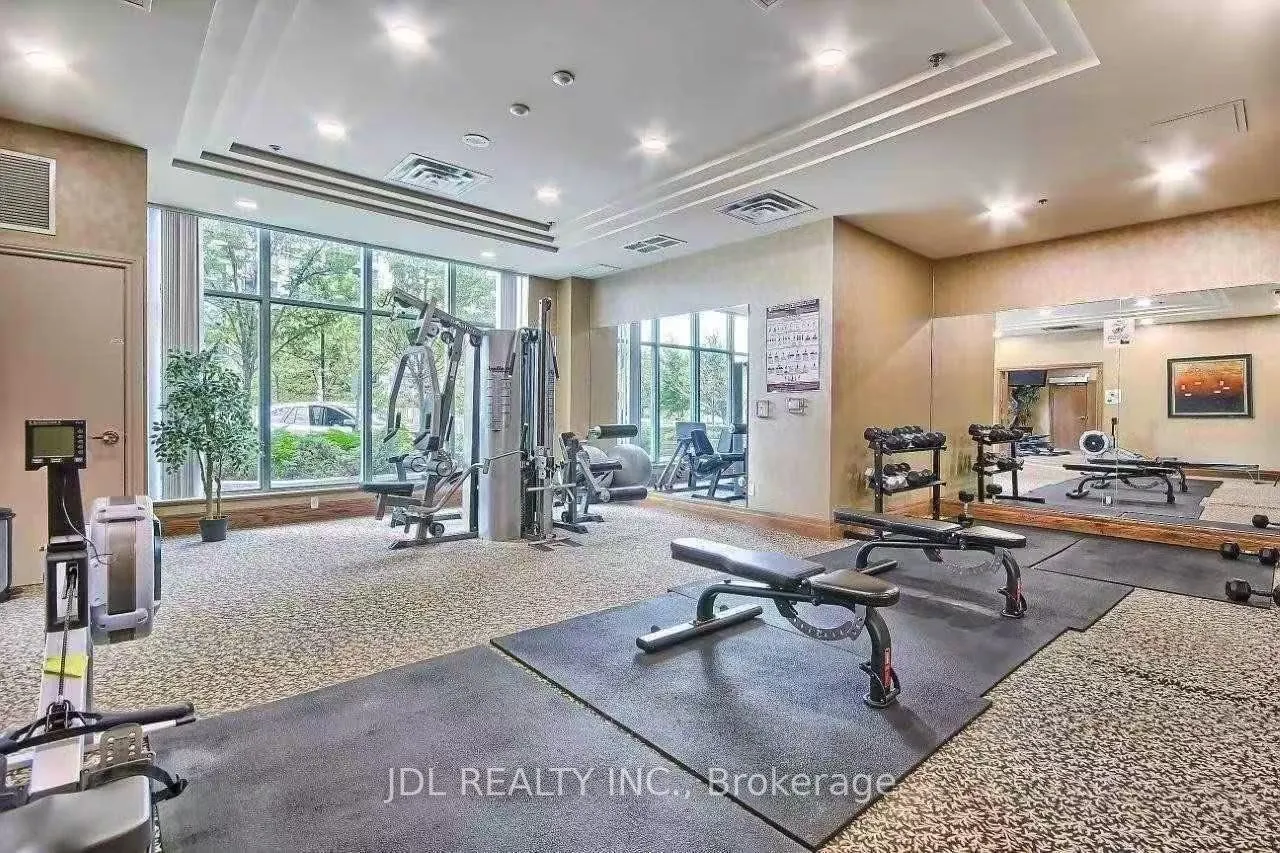 5500 Yonge Street, #1105