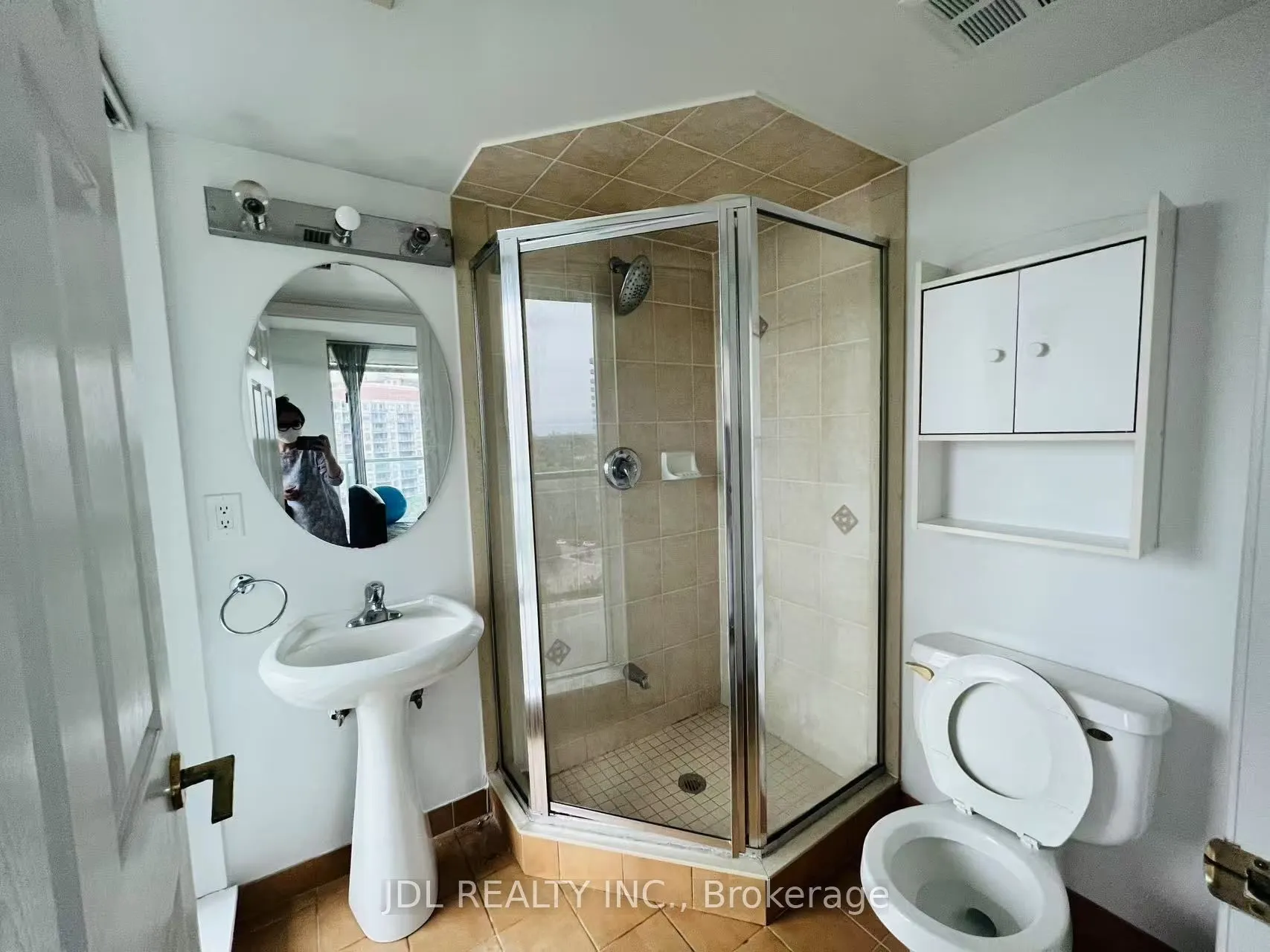 5500 Yonge Street, #1105