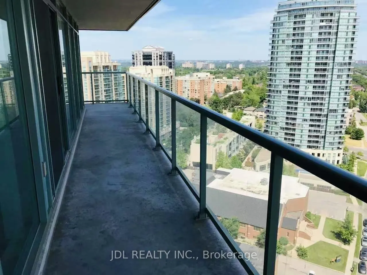 5500 Yonge Street, #1105