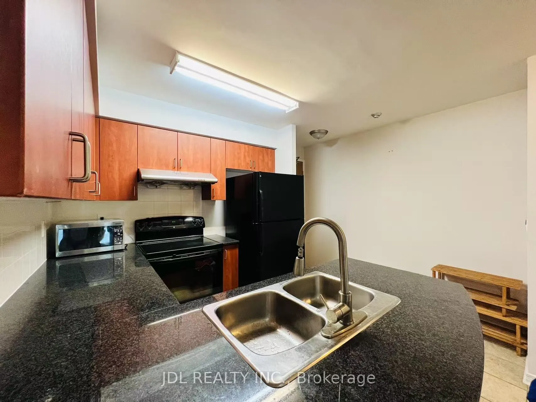 5500 Yonge Street, #1105
