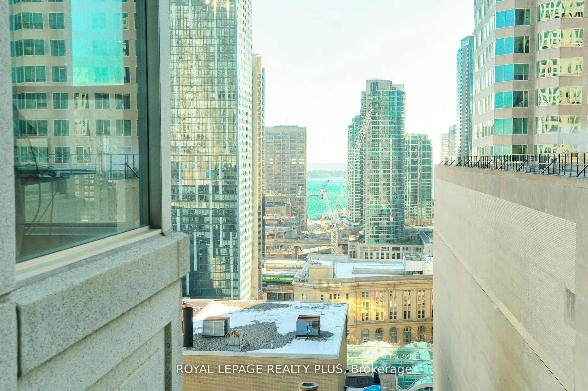 1 King Street W, #1706