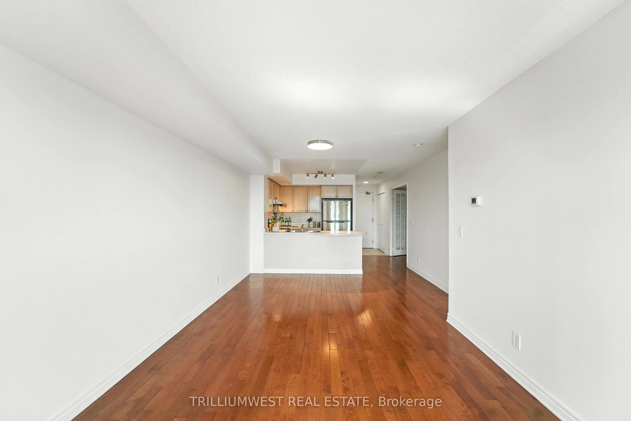 17 Barberry Place, #2111
