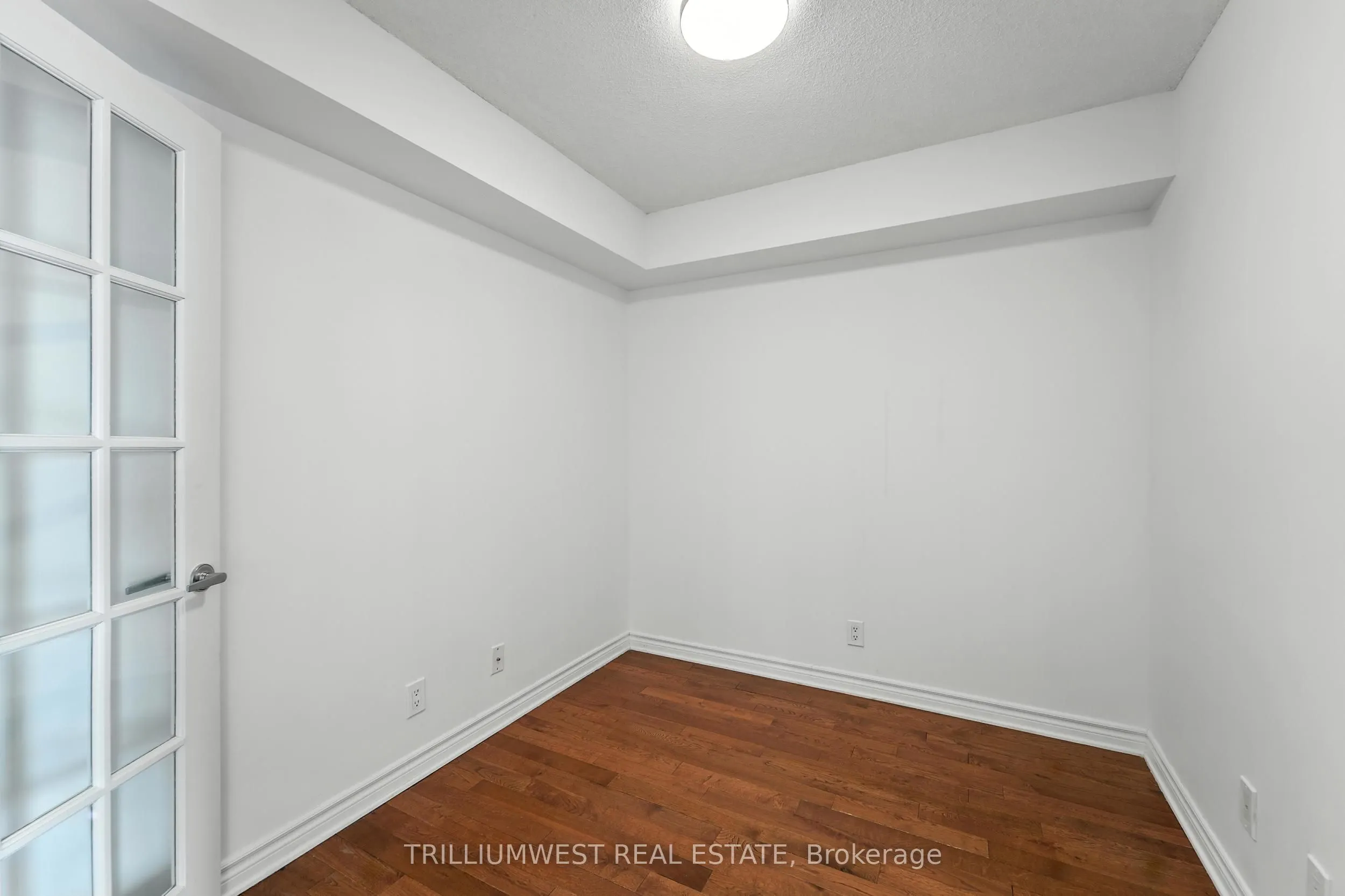 17 Barberry Place, #2111