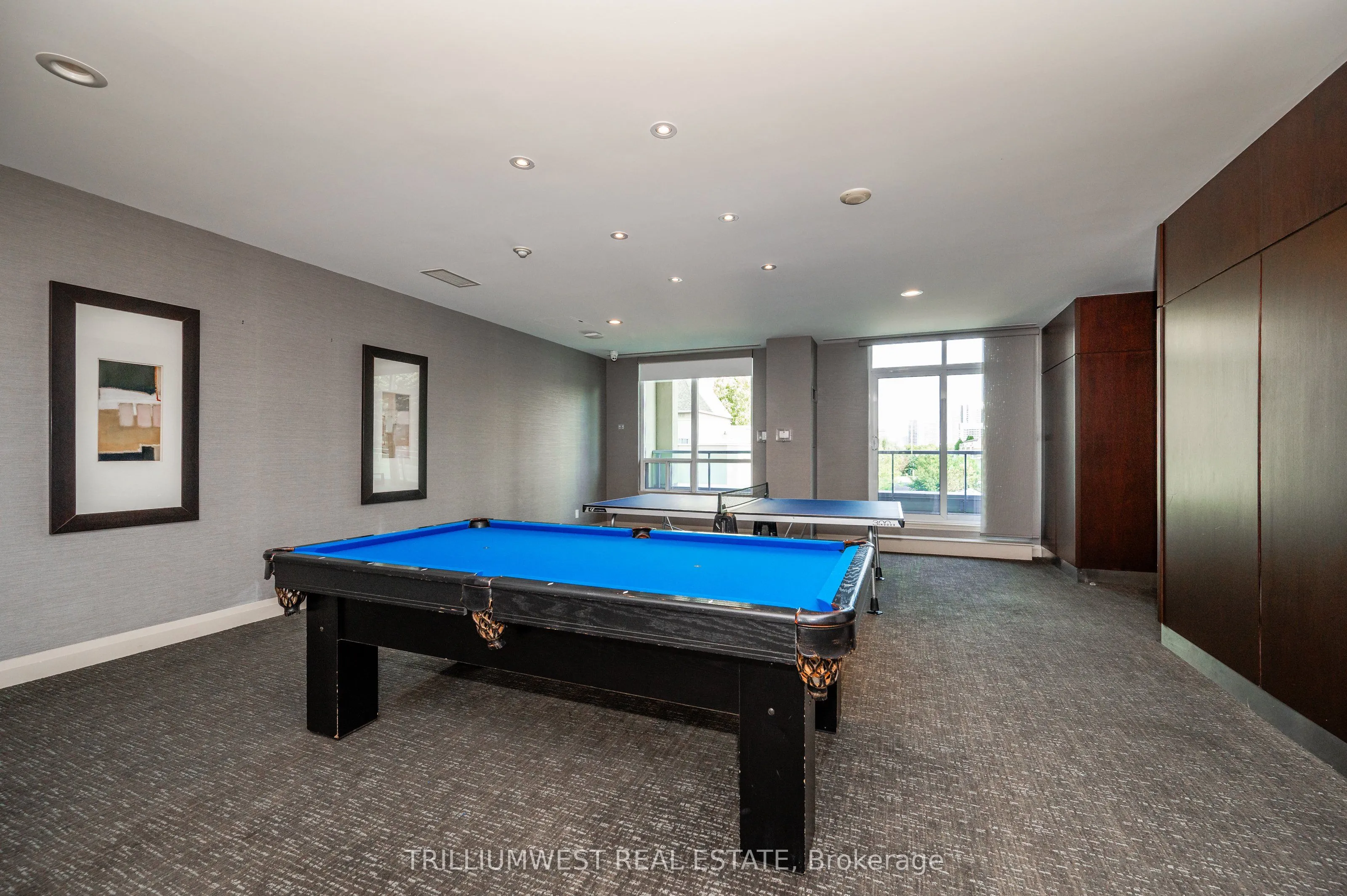 17 Barberry Place, #2111