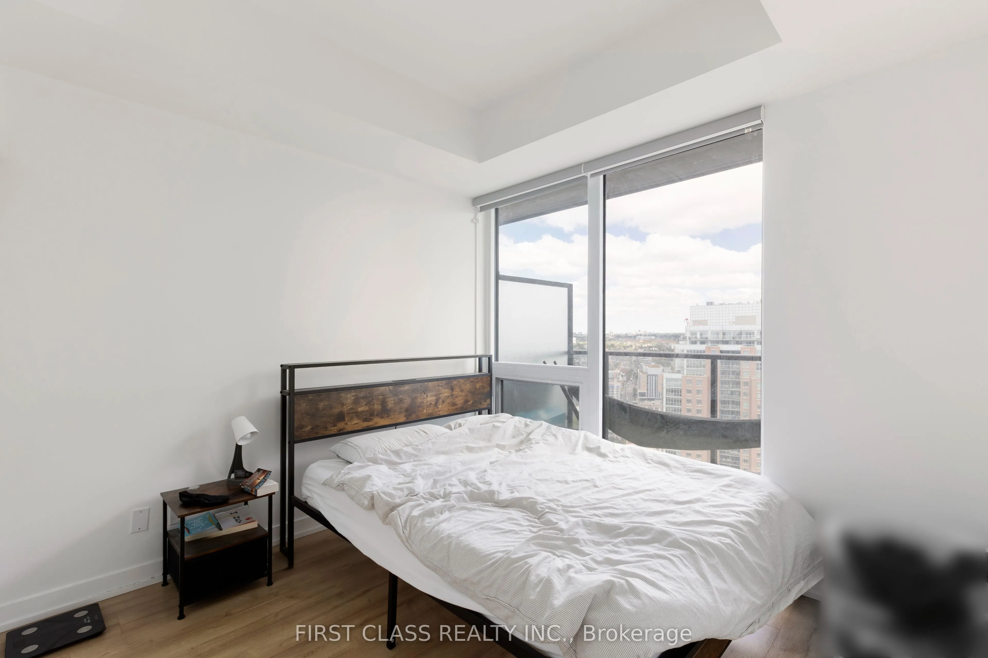 135 East Liberty Street, #2606