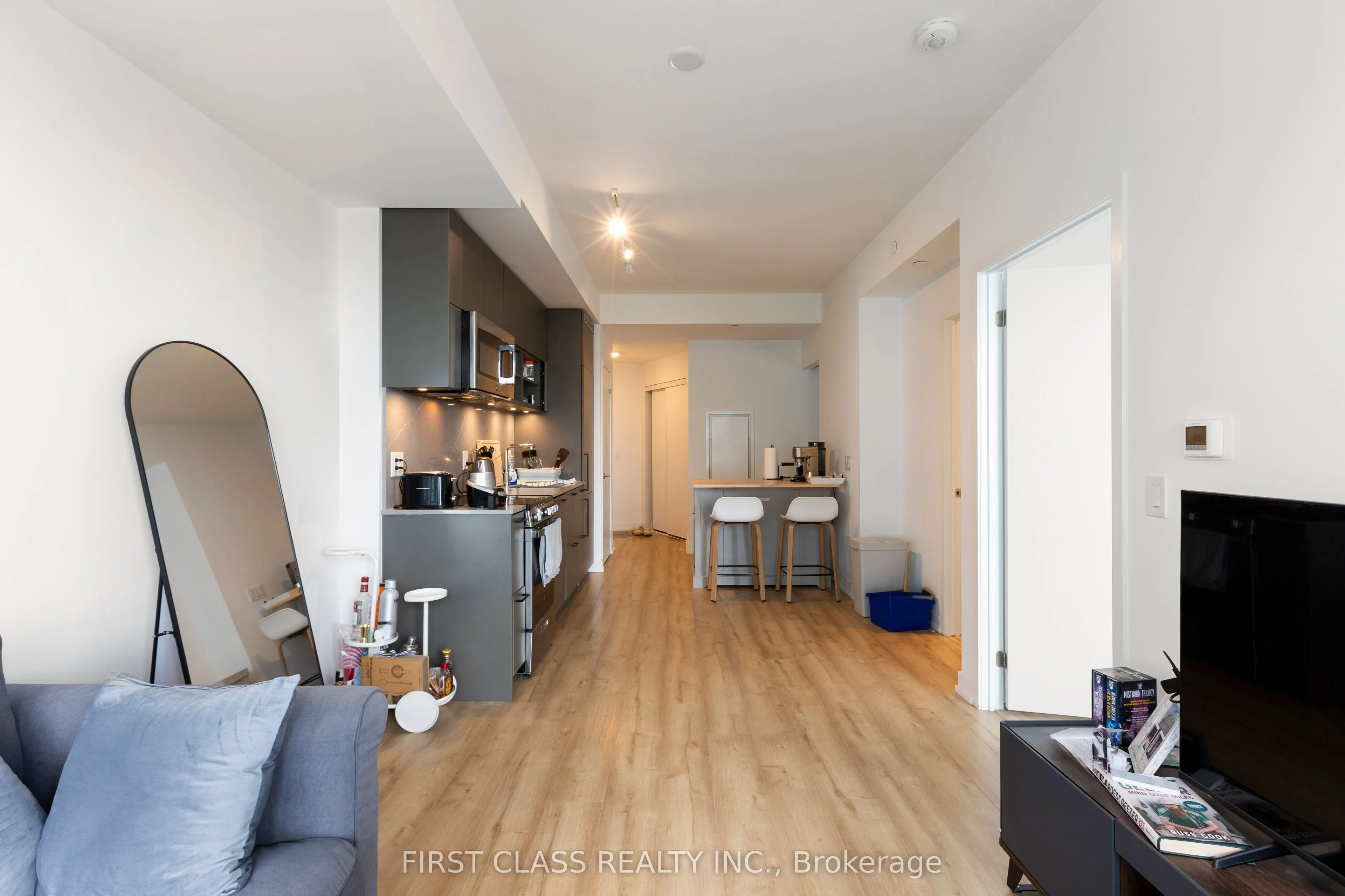 135 East Liberty Street, #2606