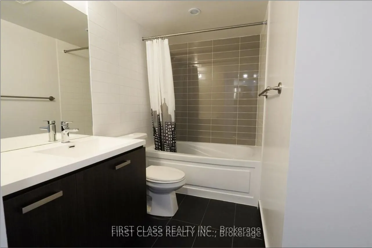 125 Redpath Avenue, #712