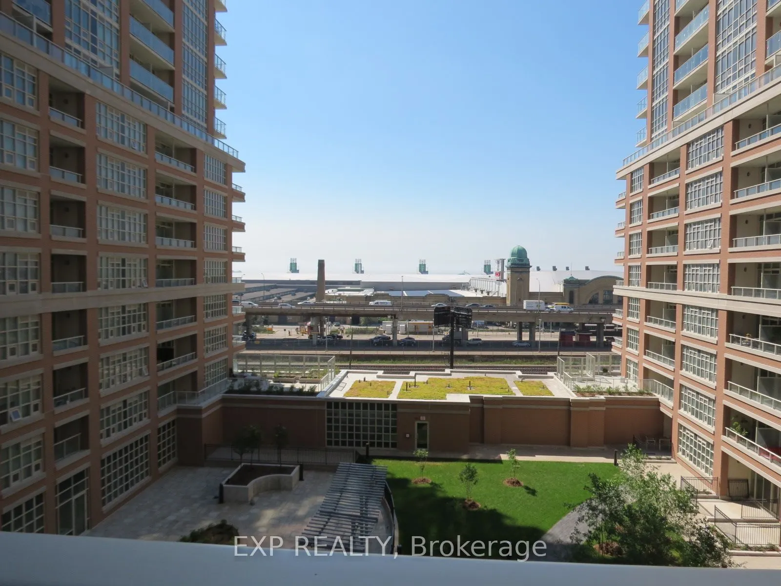 85 East Liberty Street, #724