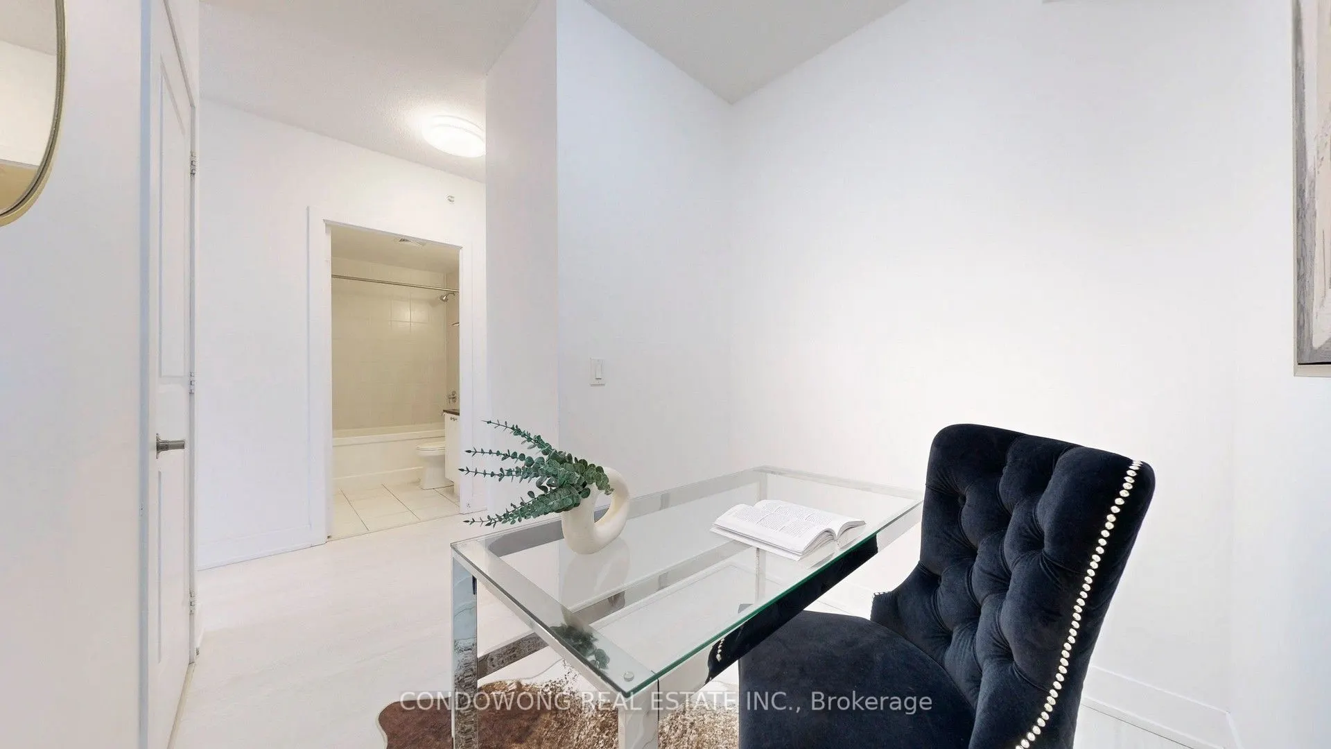 68 Merton Street, #709